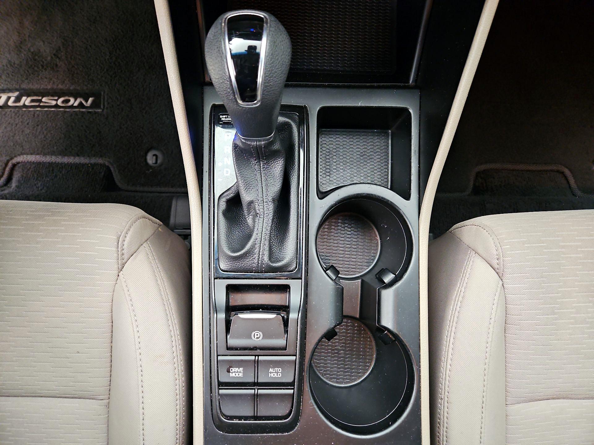 Thumbnail: 2019 Hyundai Tucson - 17