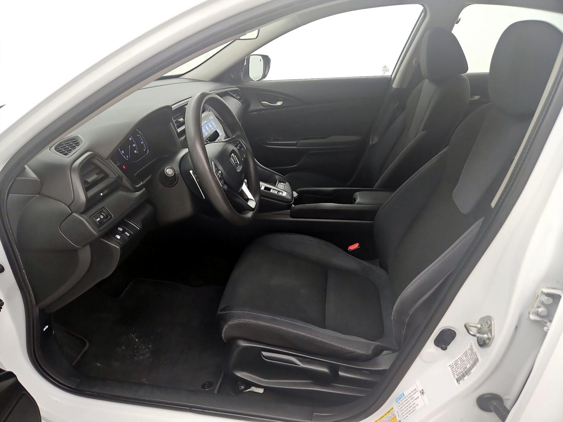 Thumbnail: 2020 Honda Insight - 11