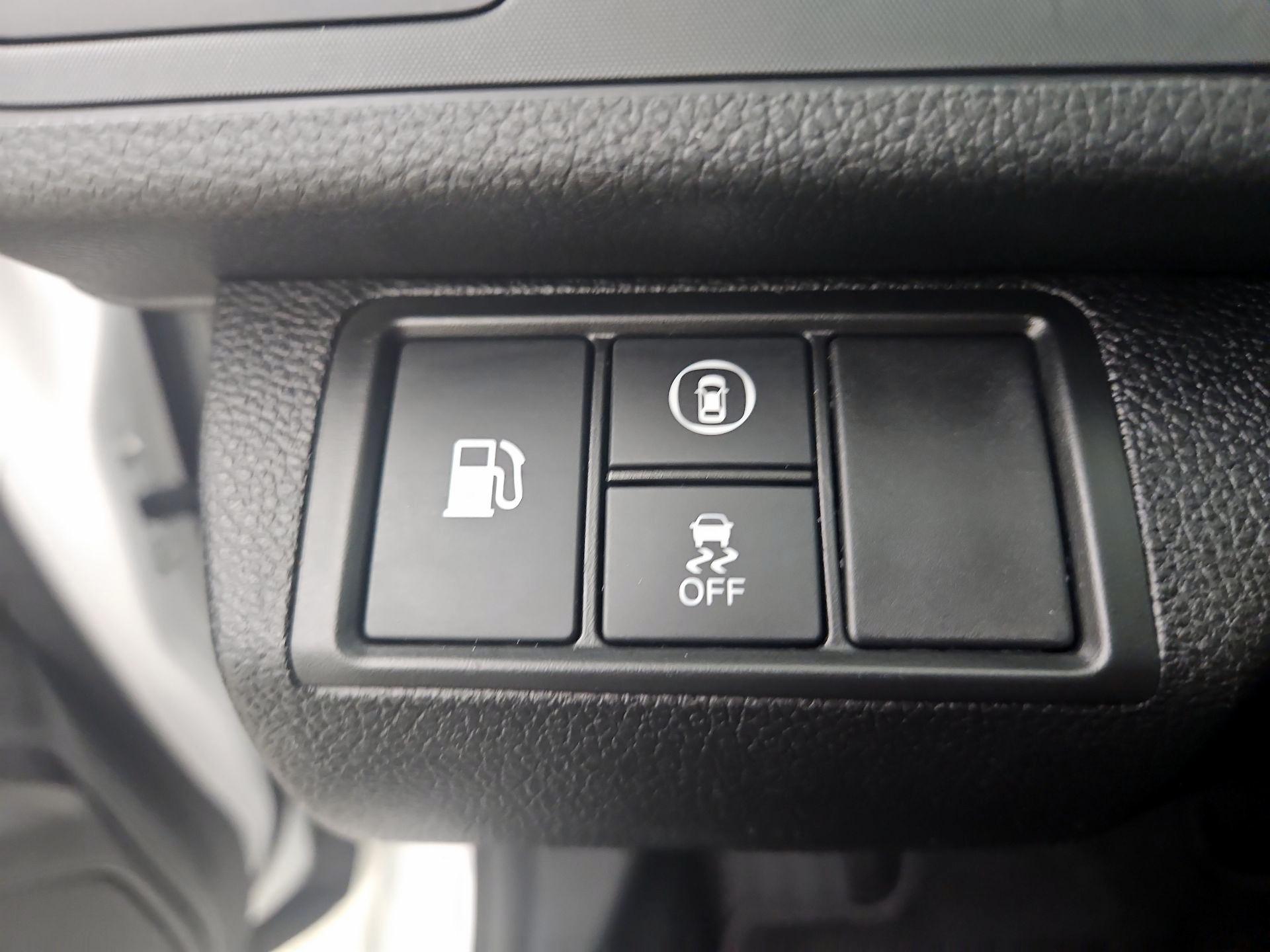 Thumbnail: 2020 Honda Insight - 13