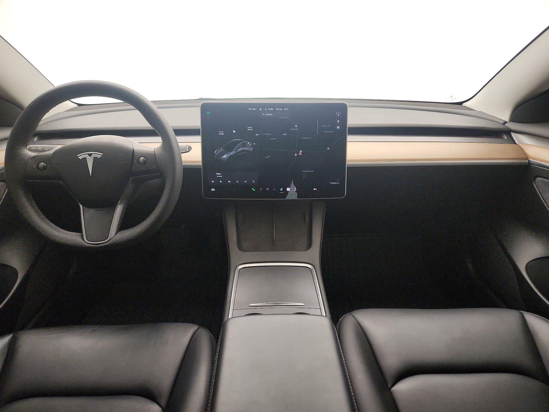 Thumbnail: 2023 Tesla Model 3 - 9