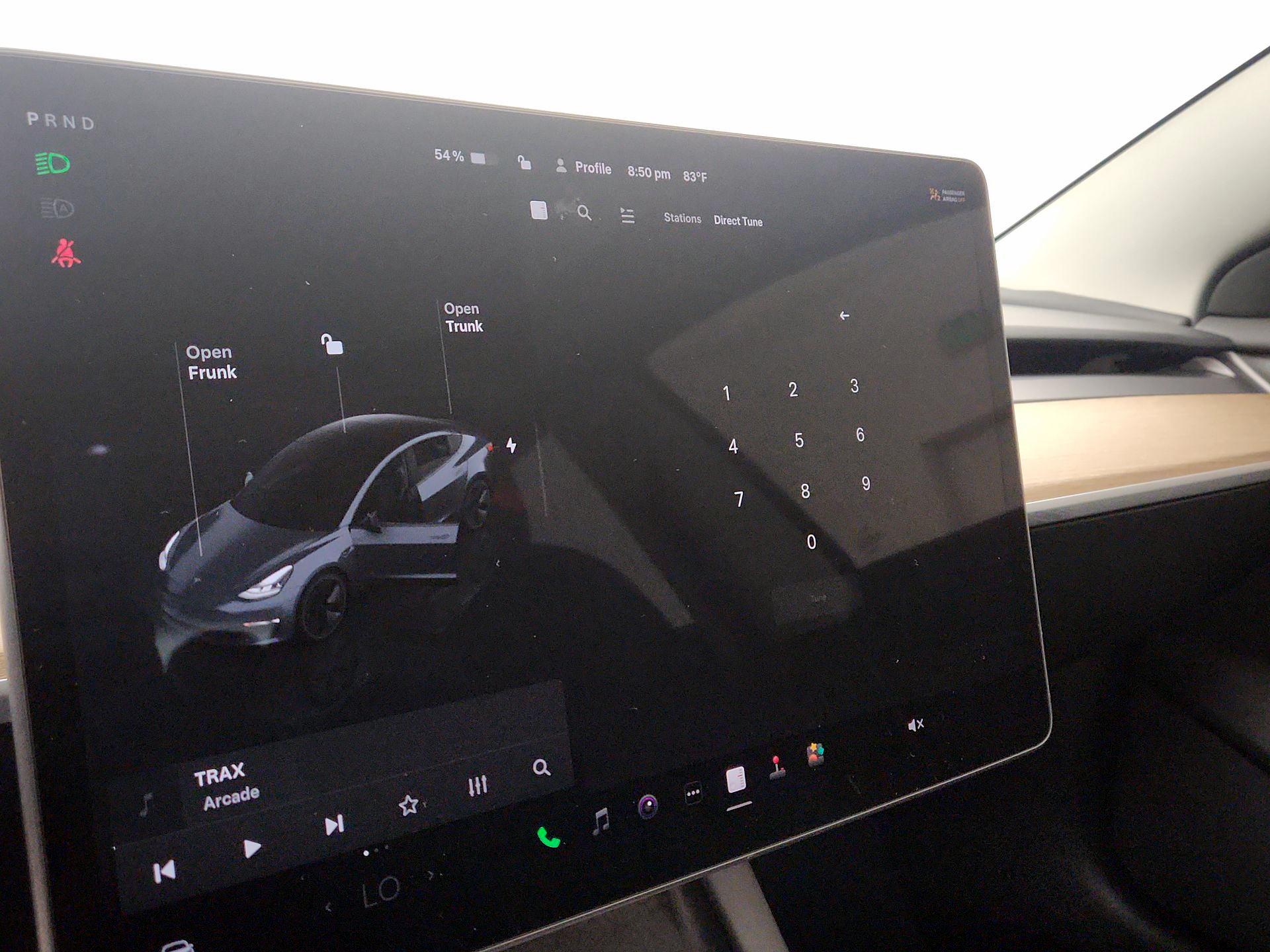 Thumbnail: 2023 Tesla Model 3 - 15