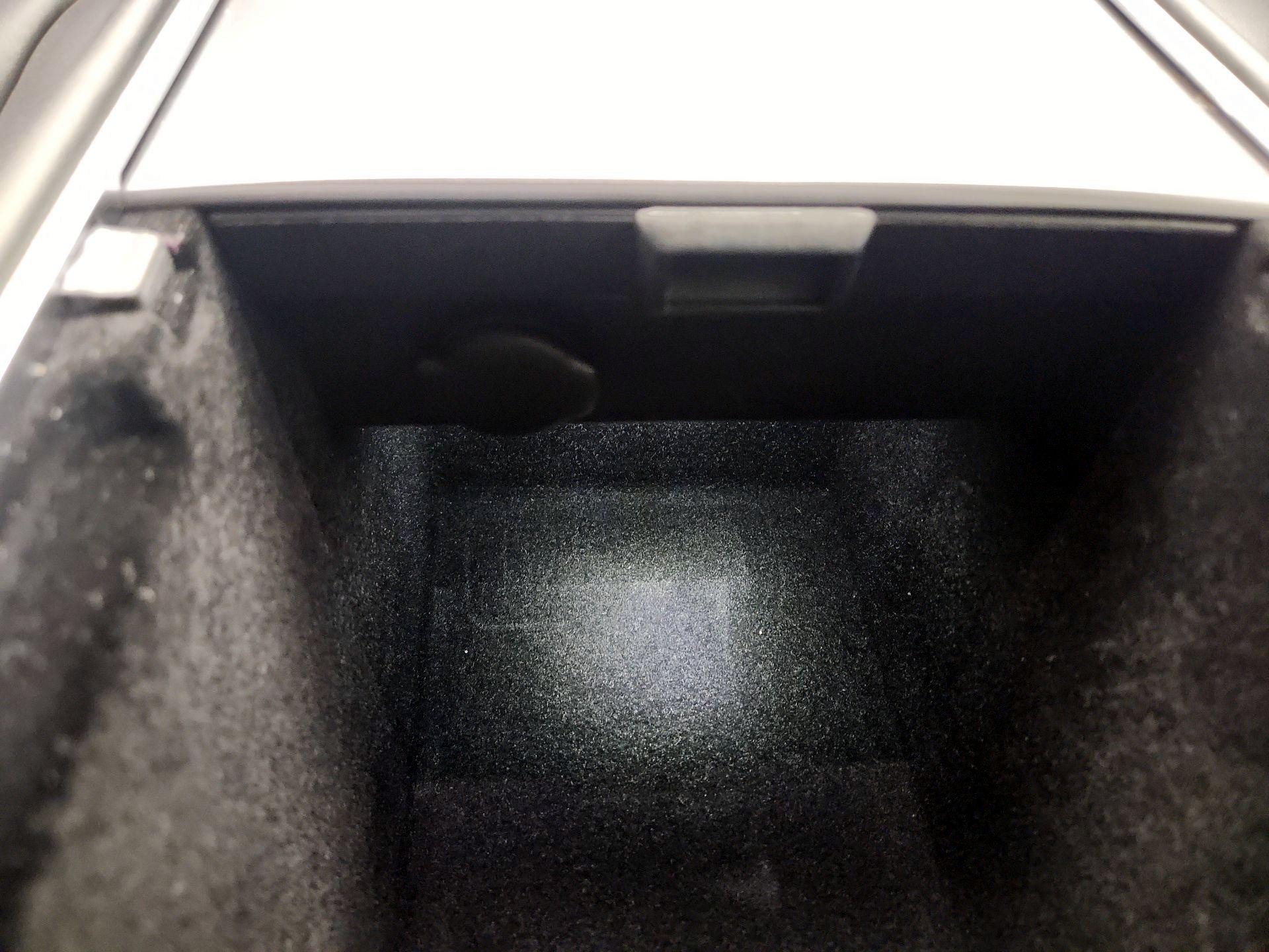 Thumbnail: 2023 Tesla Model 3 - 18