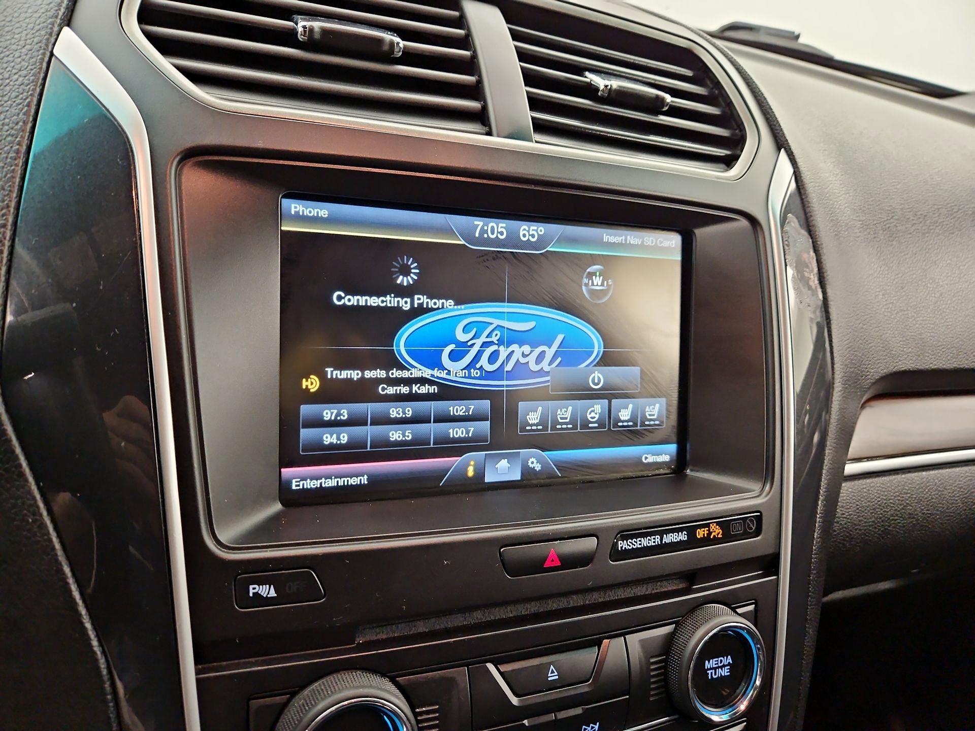 Thumbnail: 2016 Ford Explorer - 15