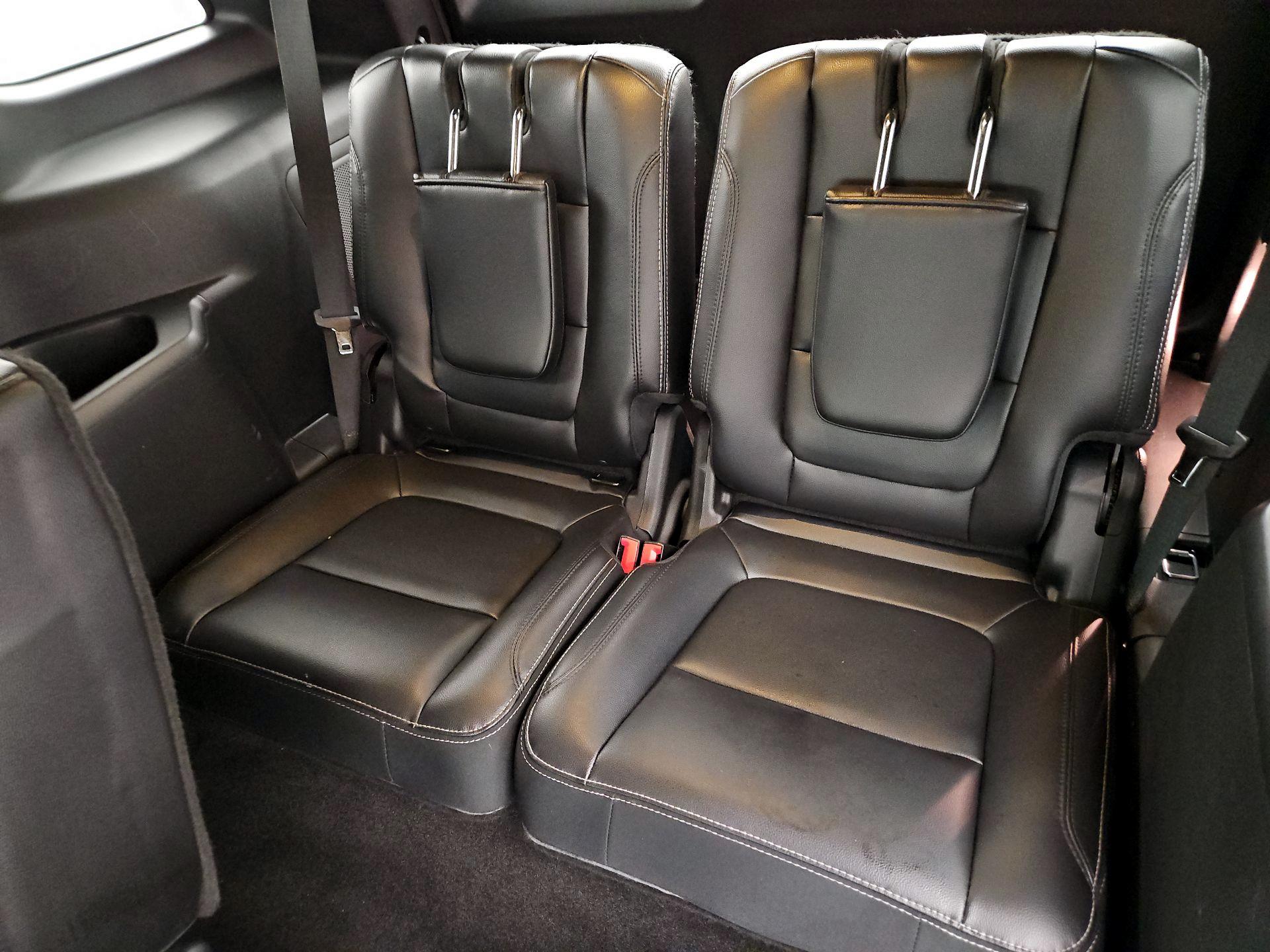 Thumbnail: 2016 Ford Explorer - 20