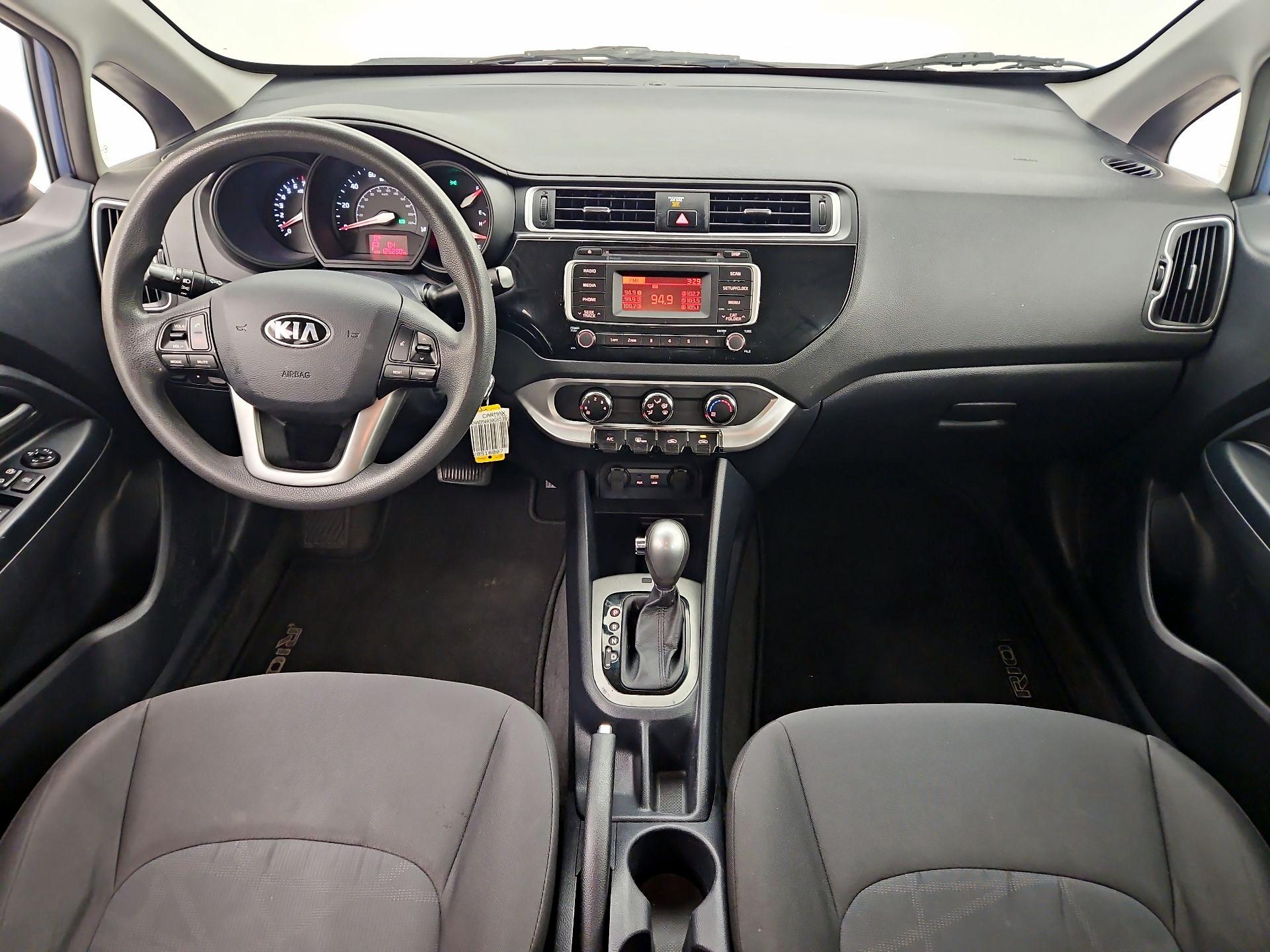 Thumbnail: 2016 Kia Rio - 9