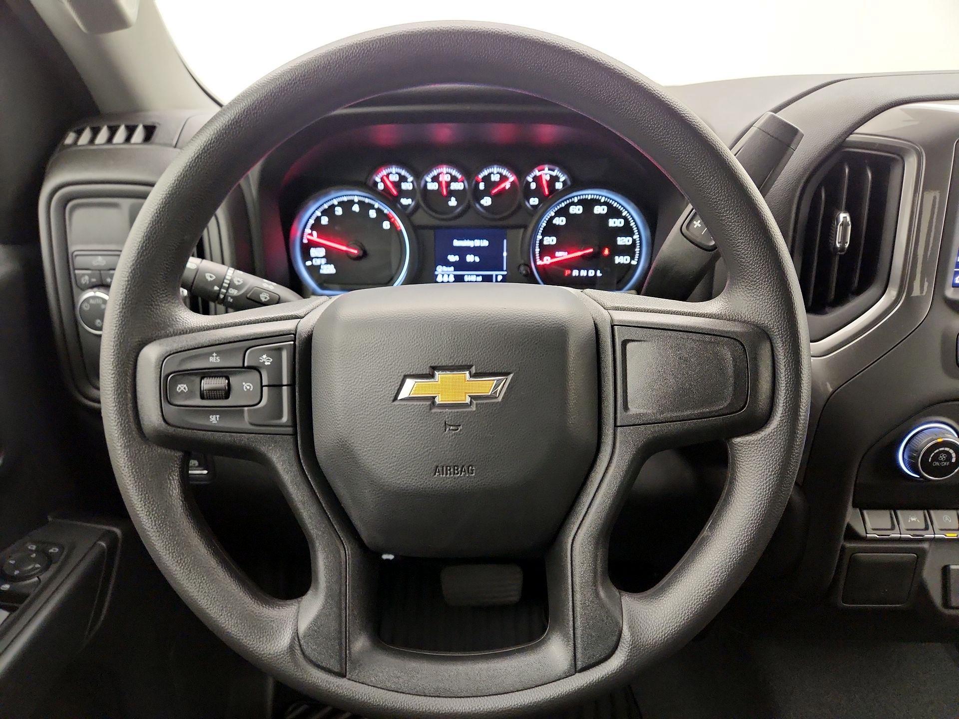 Thumbnail: 2026 Chevrolet Silverado 1500 - 10