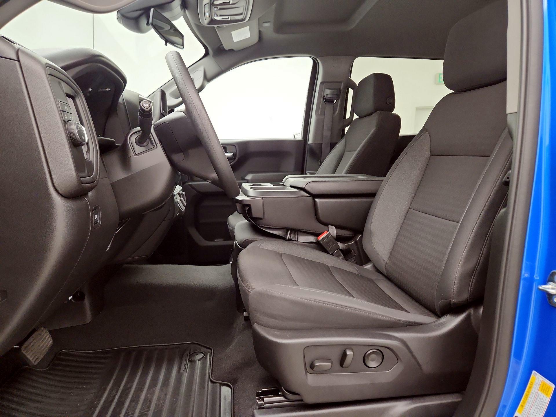 Thumbnail: 2026 Chevrolet Silverado 1500 - 11