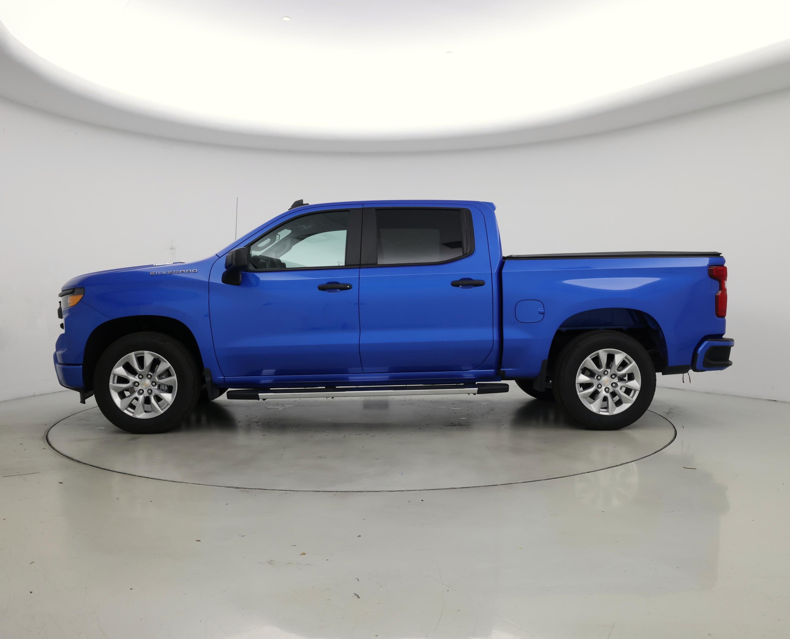 Thumbnail: 2026 Chevrolet Silverado 1500 - 3