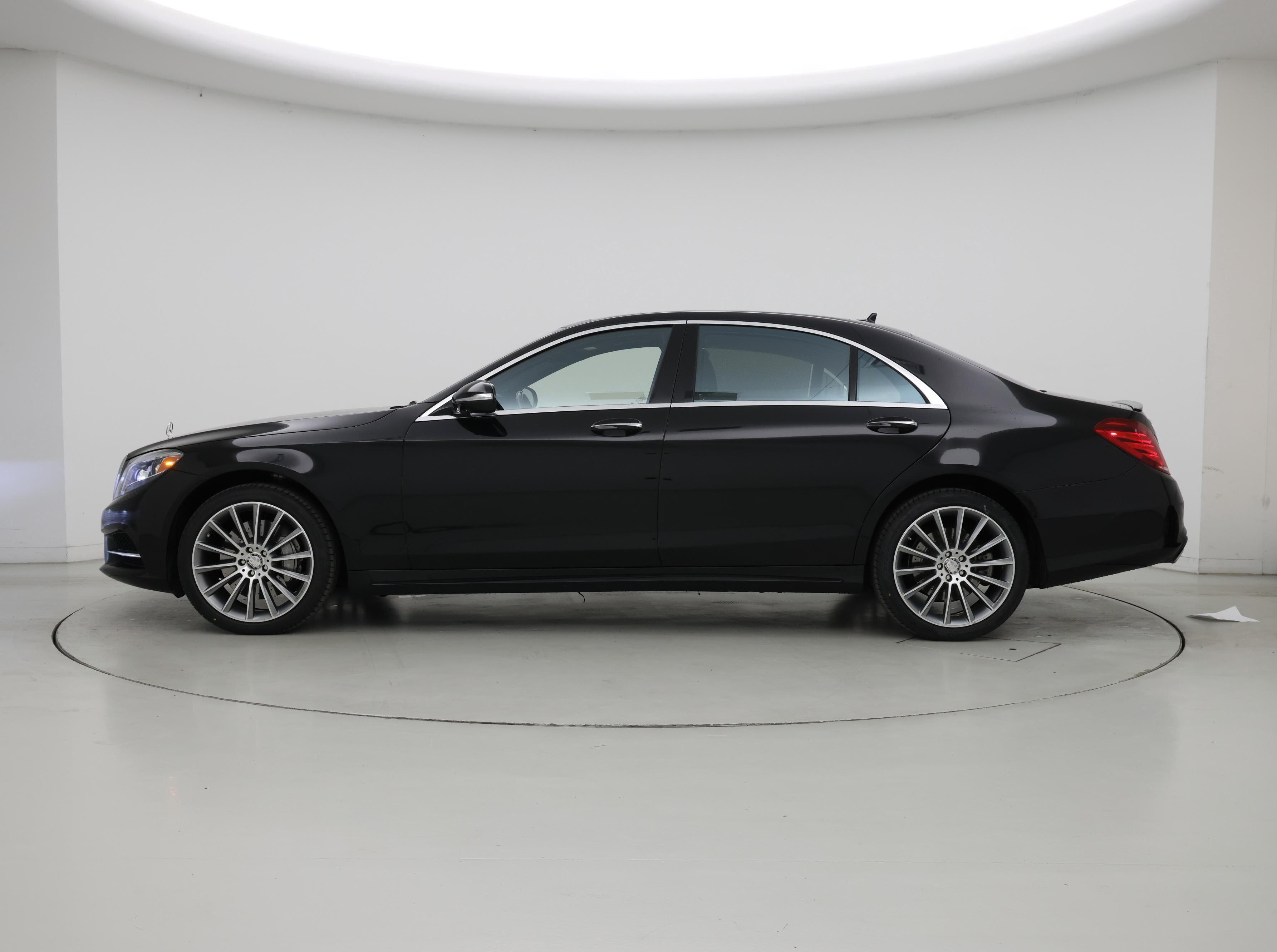 Thumbnail: 2016 Mercedes-Benz S-Class - 3
