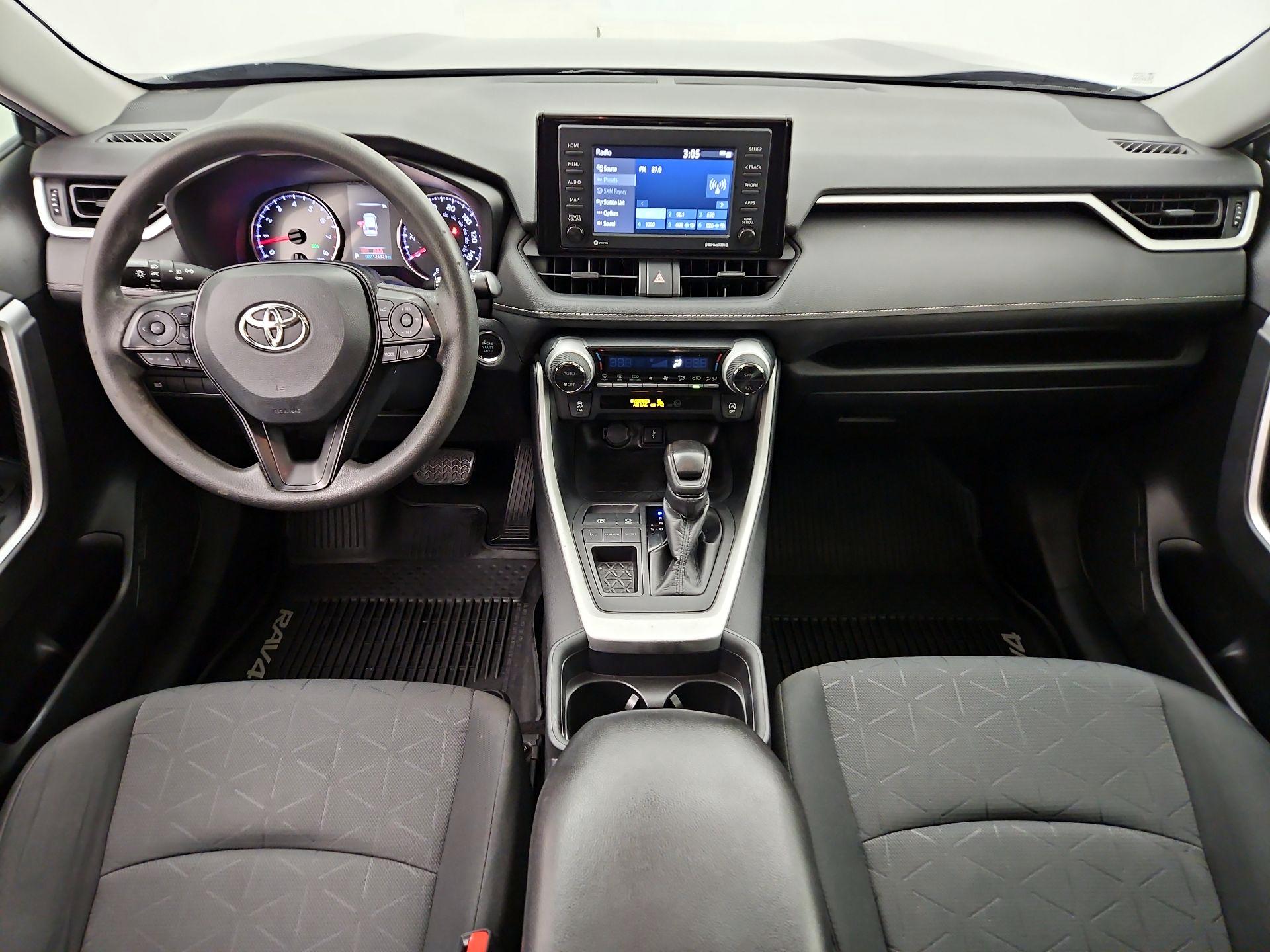 Thumbnail: 2020 Toyota RAV4 - 9