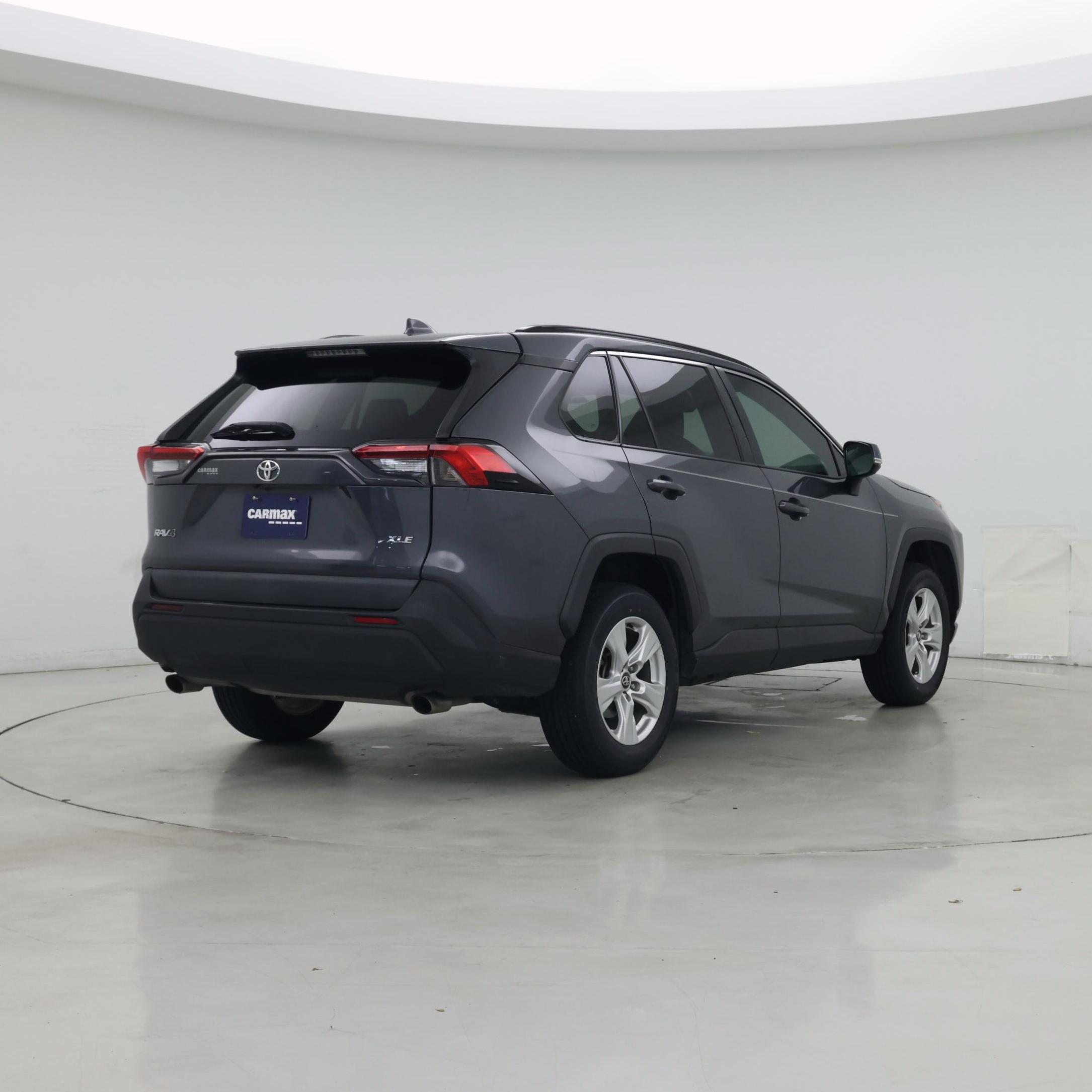 Thumbnail: 2020 Toyota RAV4 - 8