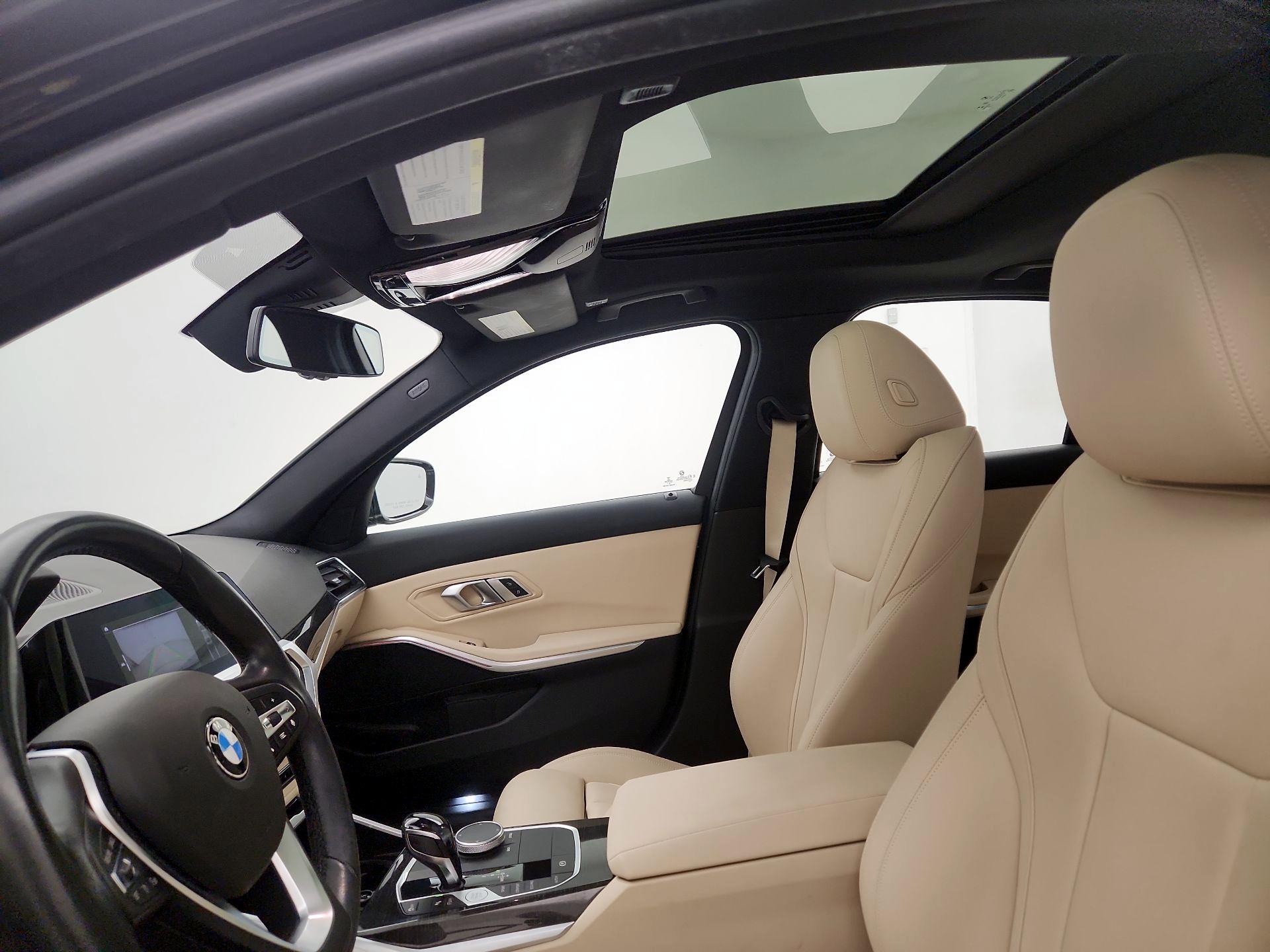 Thumbnail: 2021 BMW 3 Series - 18