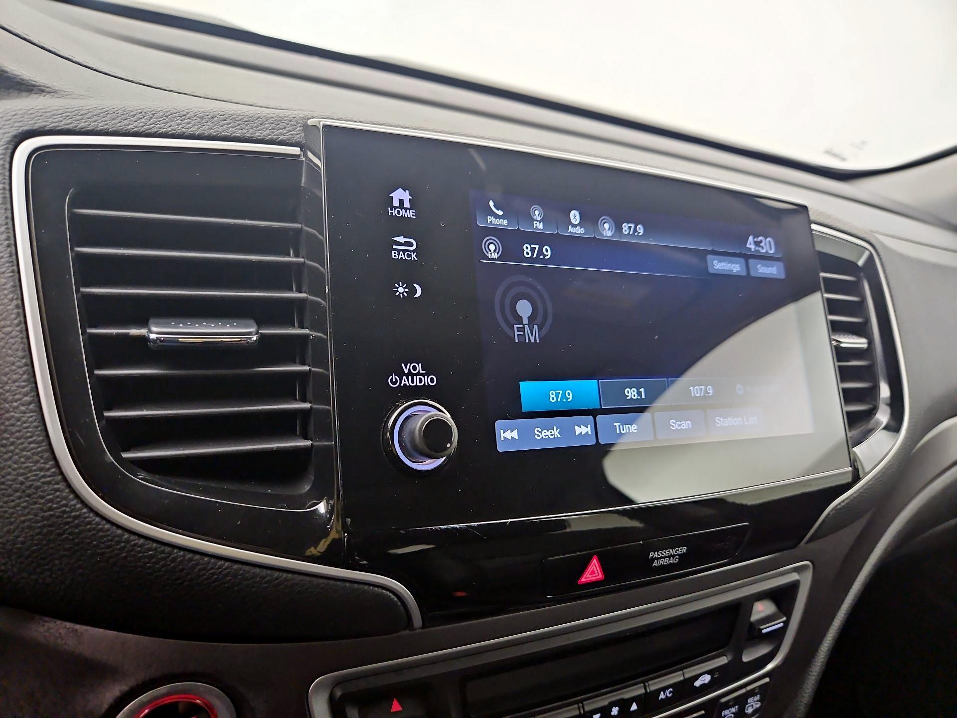 Thumbnail: 2021 Honda Pilot - 15