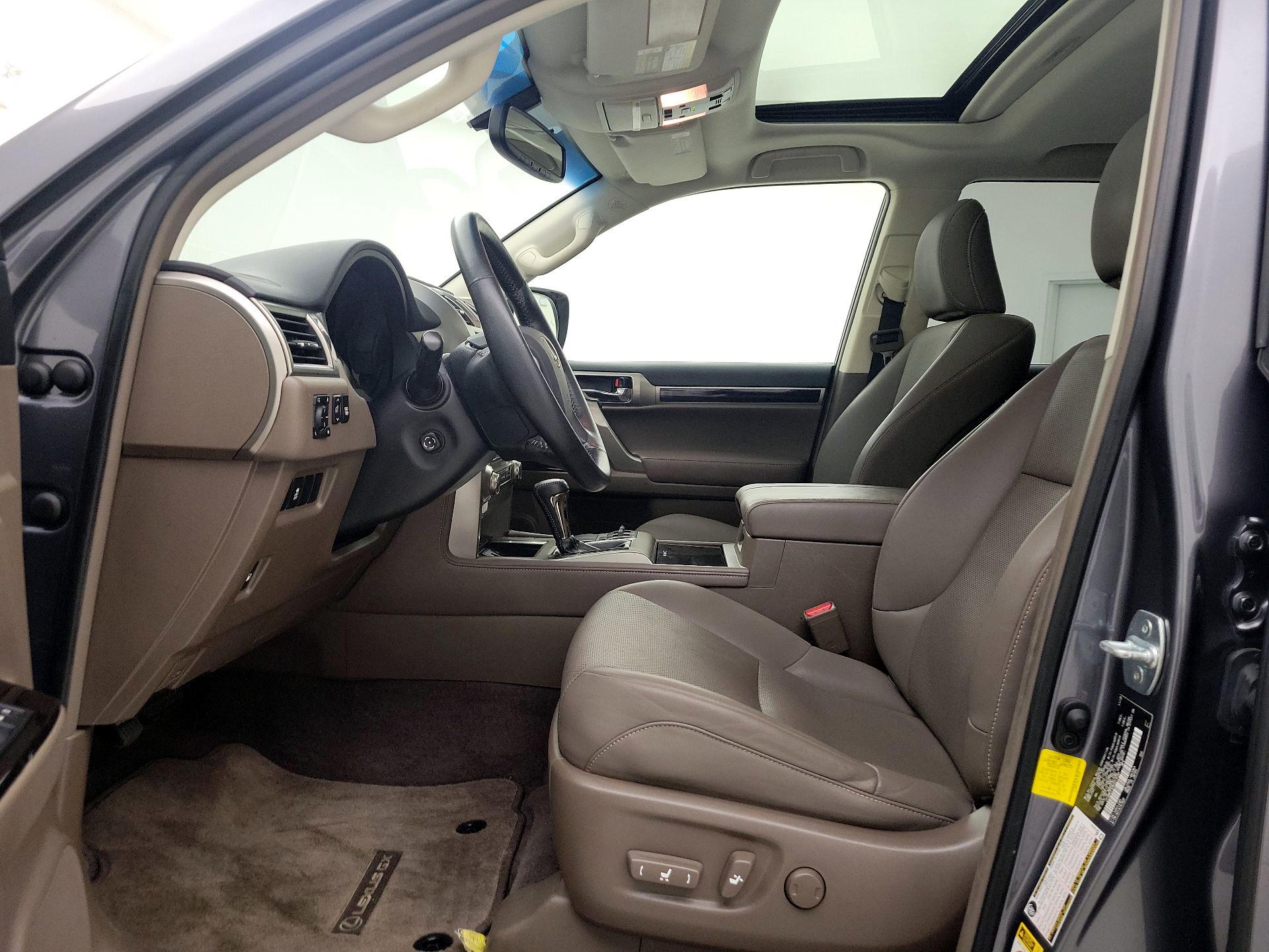 Thumbnail: 2019 Lexus GX - 11