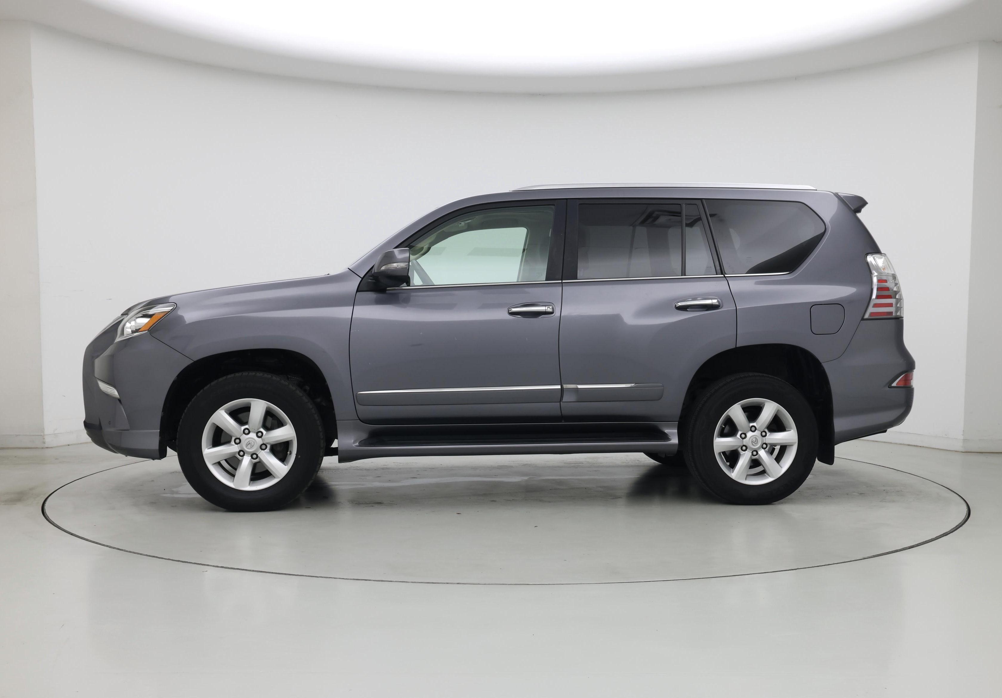 Thumbnail: 2019 Lexus GX - 3