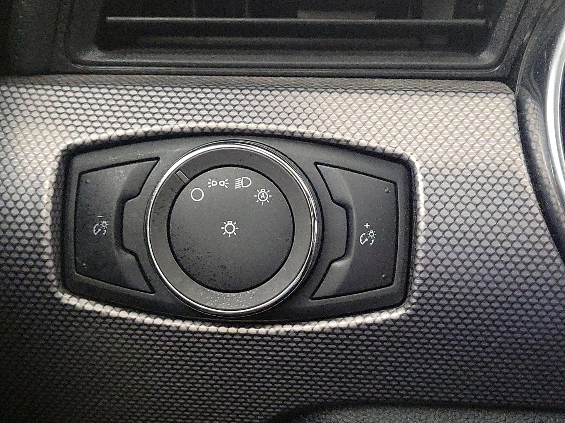 Thumbnail: 2019 Ford Mustang - 13