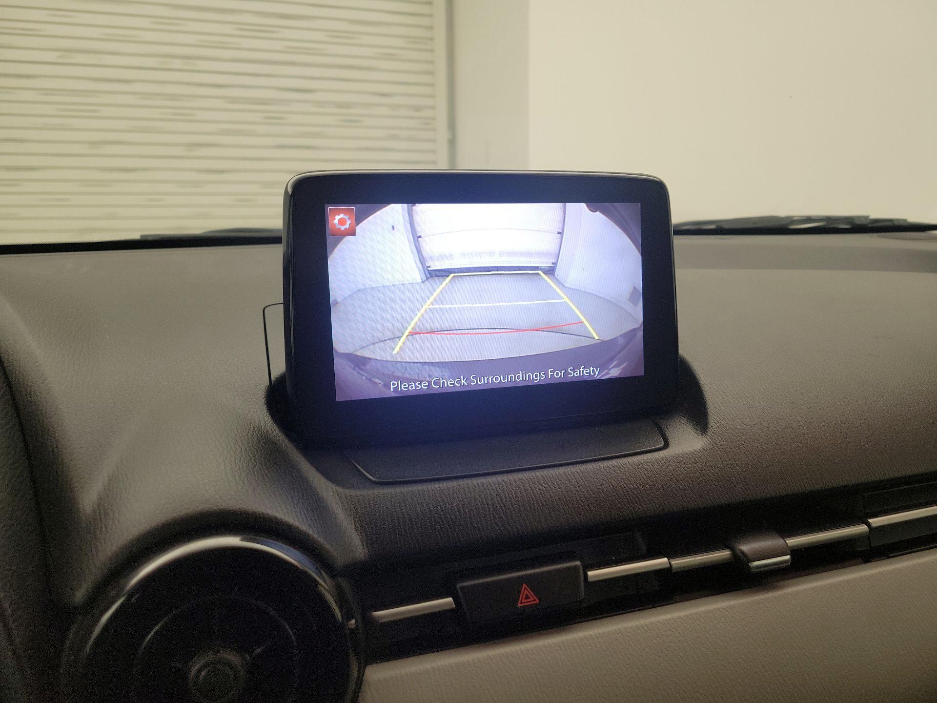 Thumbnail: 2019 Toyota Yaris - 14