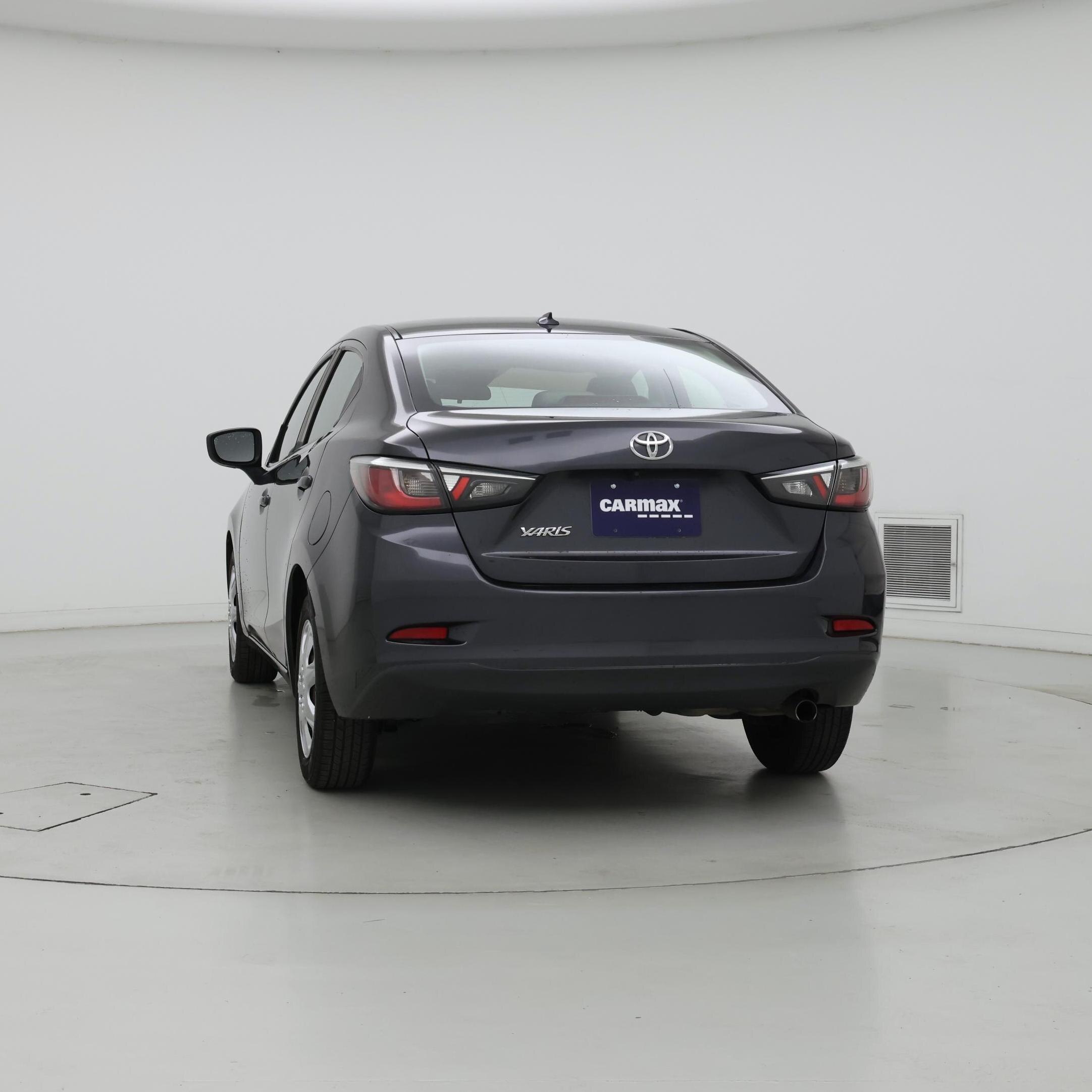 Thumbnail: 2019 Toyota Yaris - 6