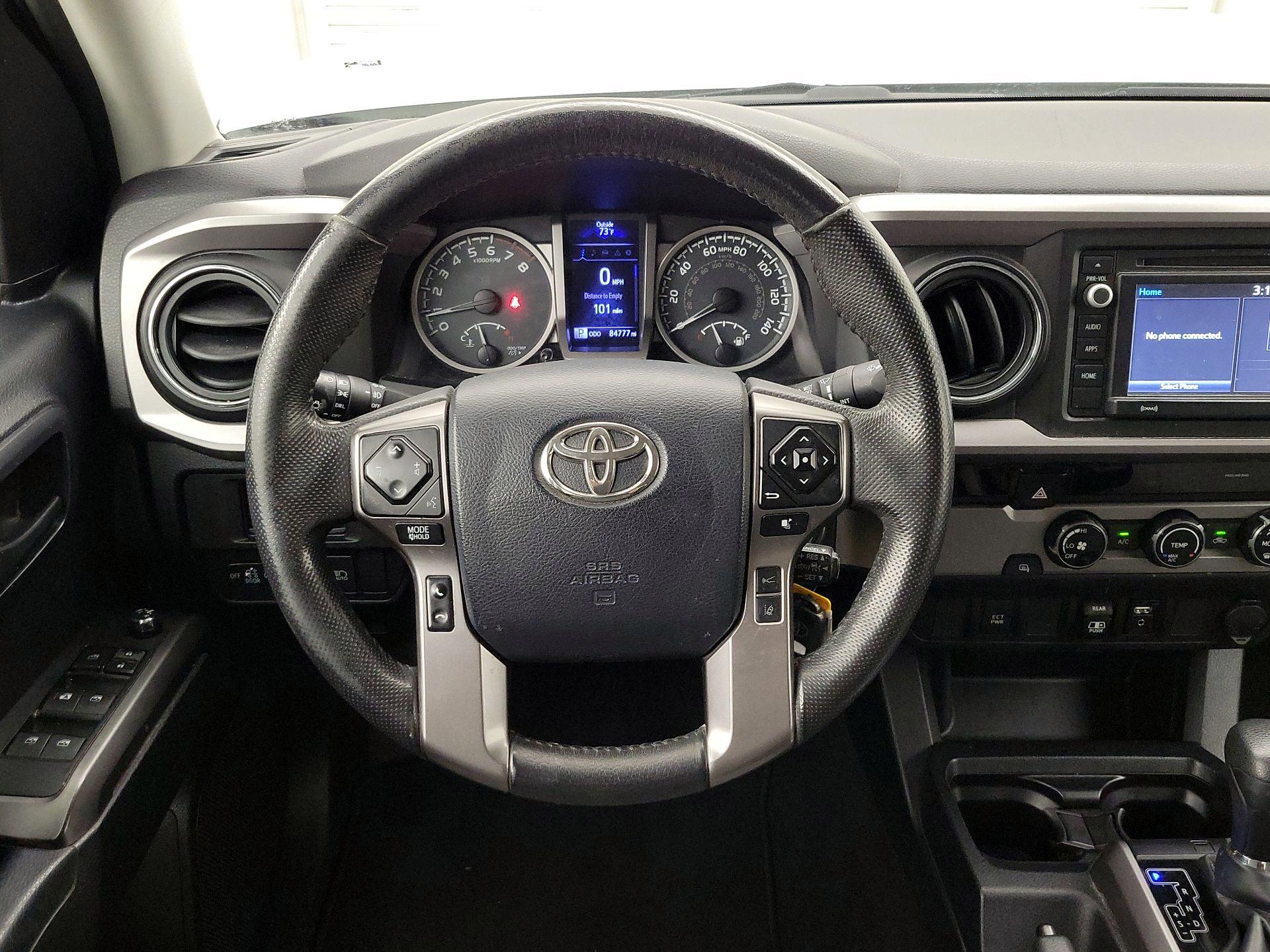 Thumbnail: 2018 Toyota Tacoma - 10