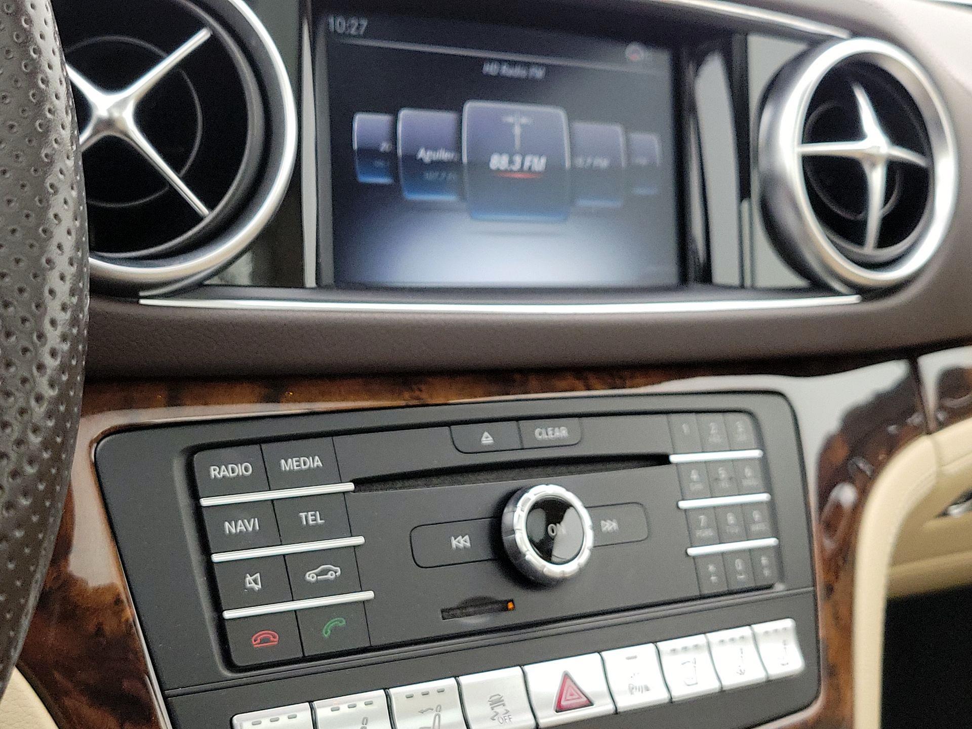 Thumbnail: 2020 Mercedes-Benz SL-Class - 16