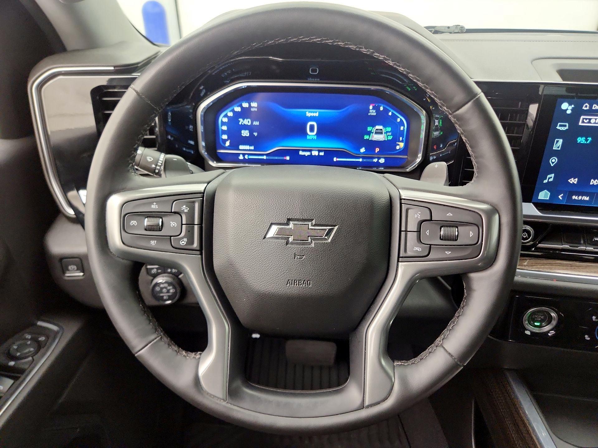 Thumbnail: 2023 Chevrolet Silverado 1500 - 10