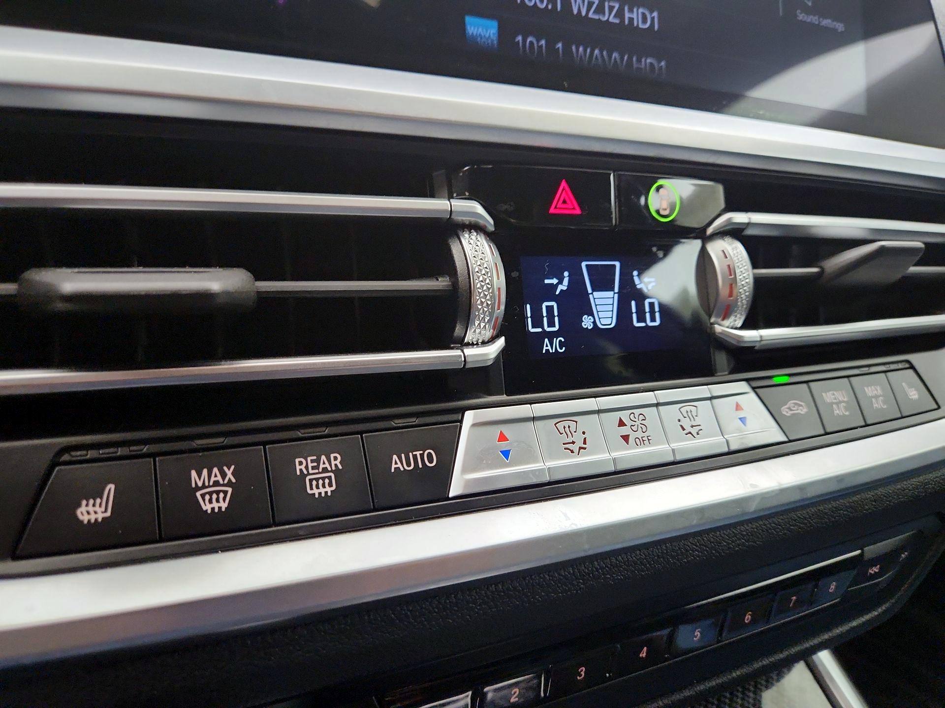 Thumbnail: 2022 BMW M3 - 17