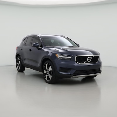 2022 Volvo XC40 T5 Momentum