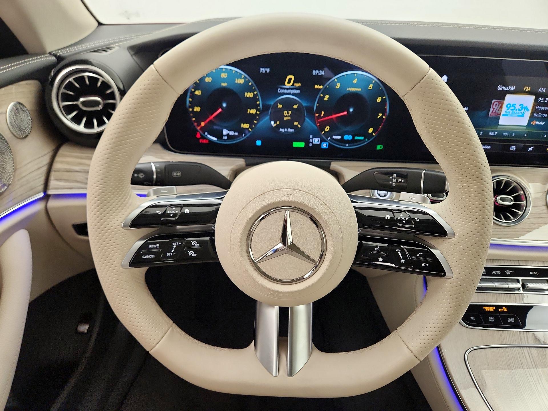 Thumbnail: 2023 Mercedes-Benz E-Class - 10