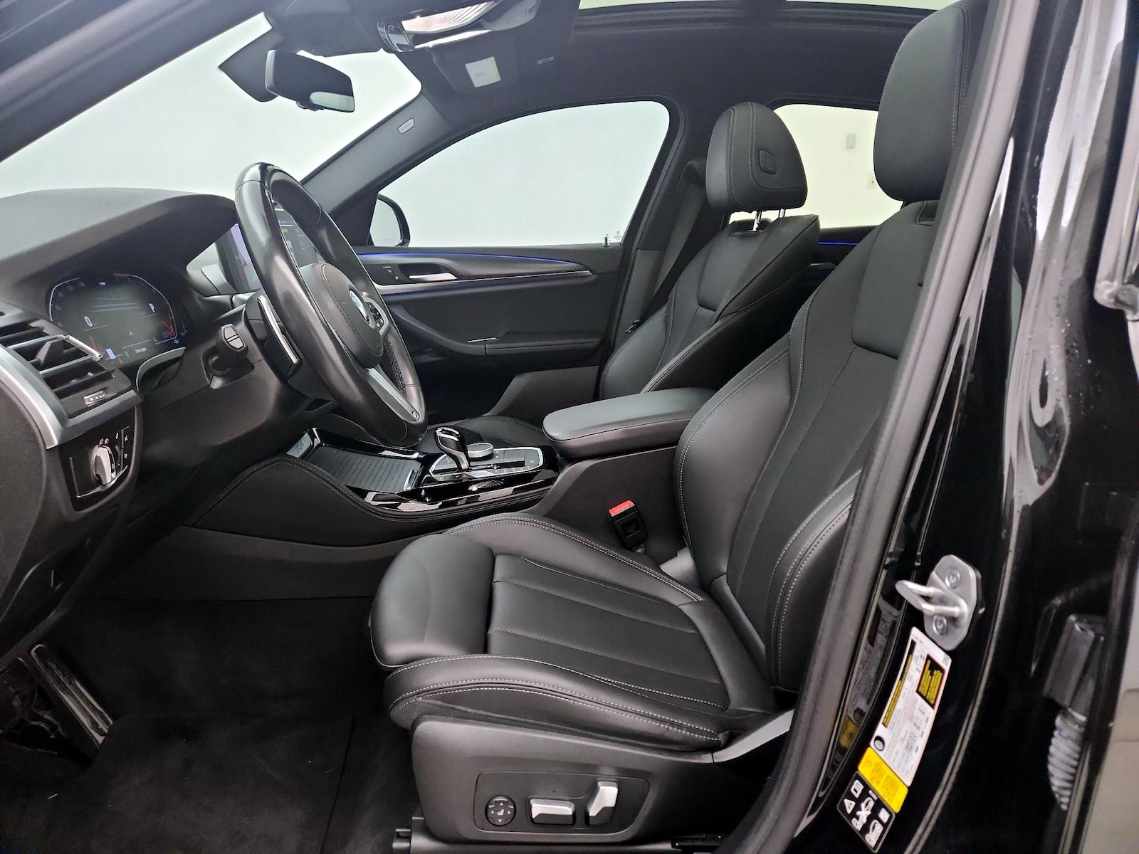 2022 BMW X4 30i - Photo 12