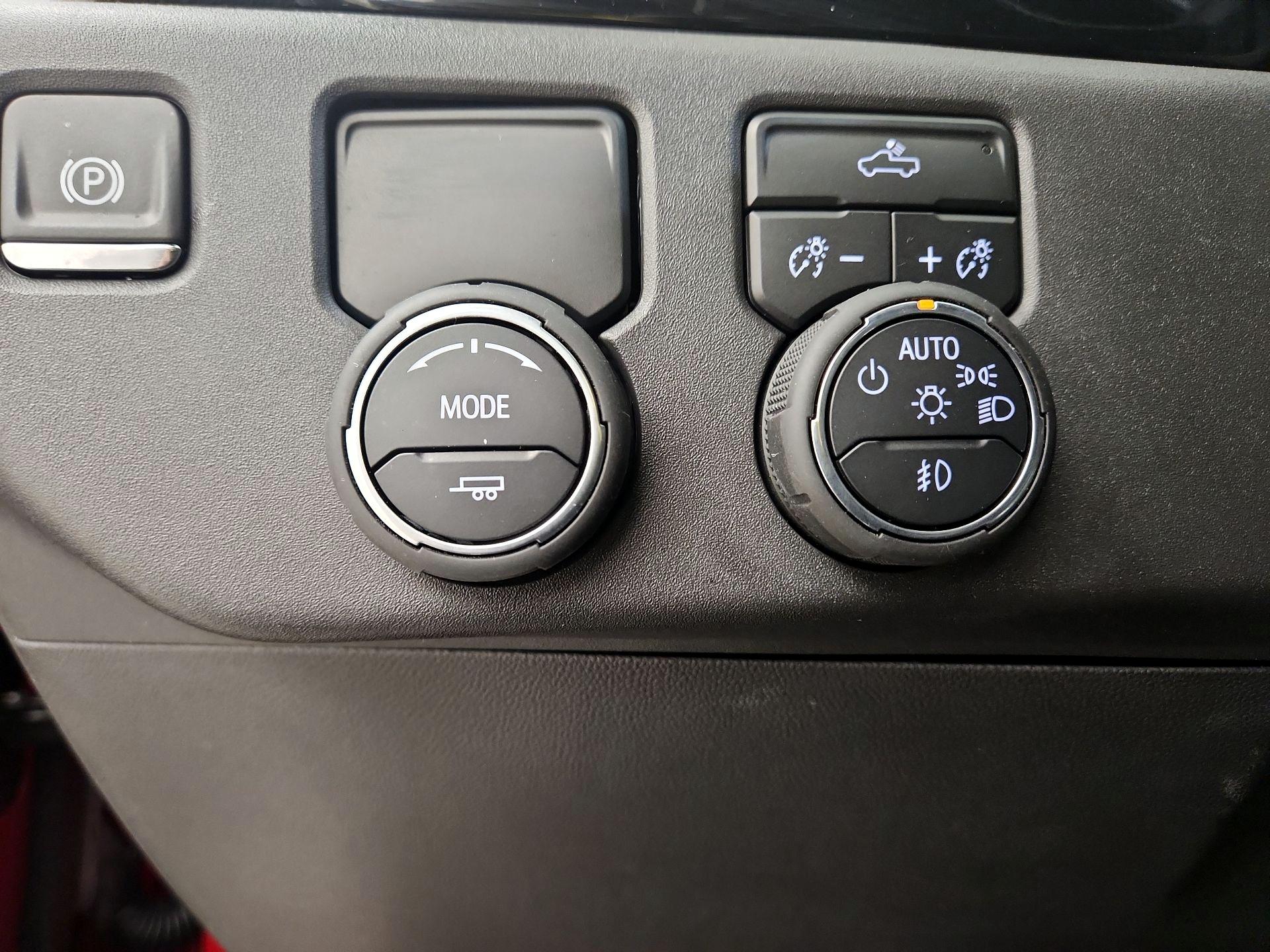 Thumbnail: 2025 Chevrolet Silverado 1500 - 13