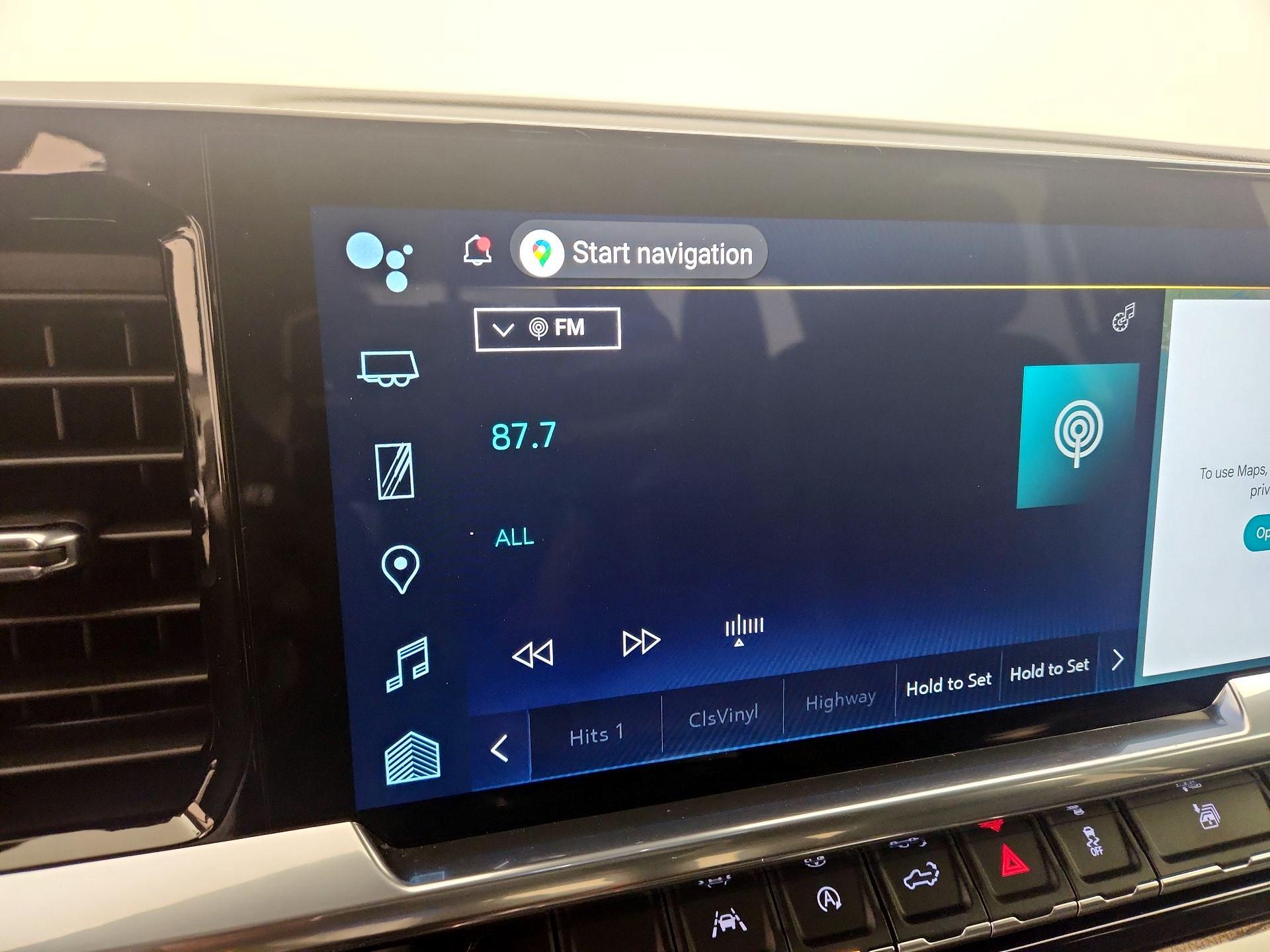 Thumbnail: 2025 Chevrolet Silverado 1500 - 15