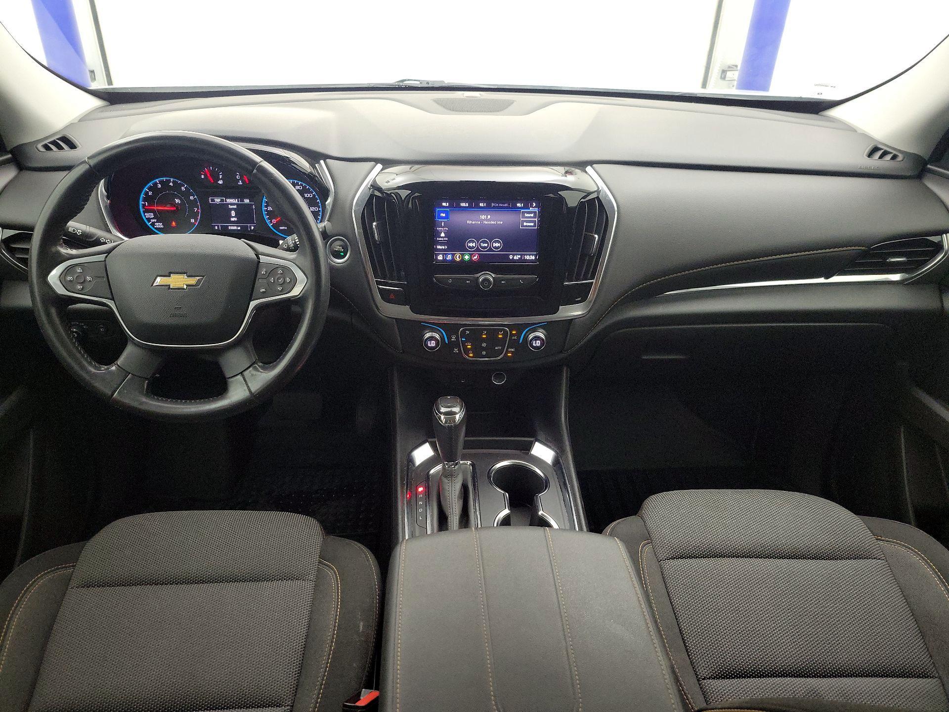 Thumbnail: 2020 Chevrolet Traverse - 9