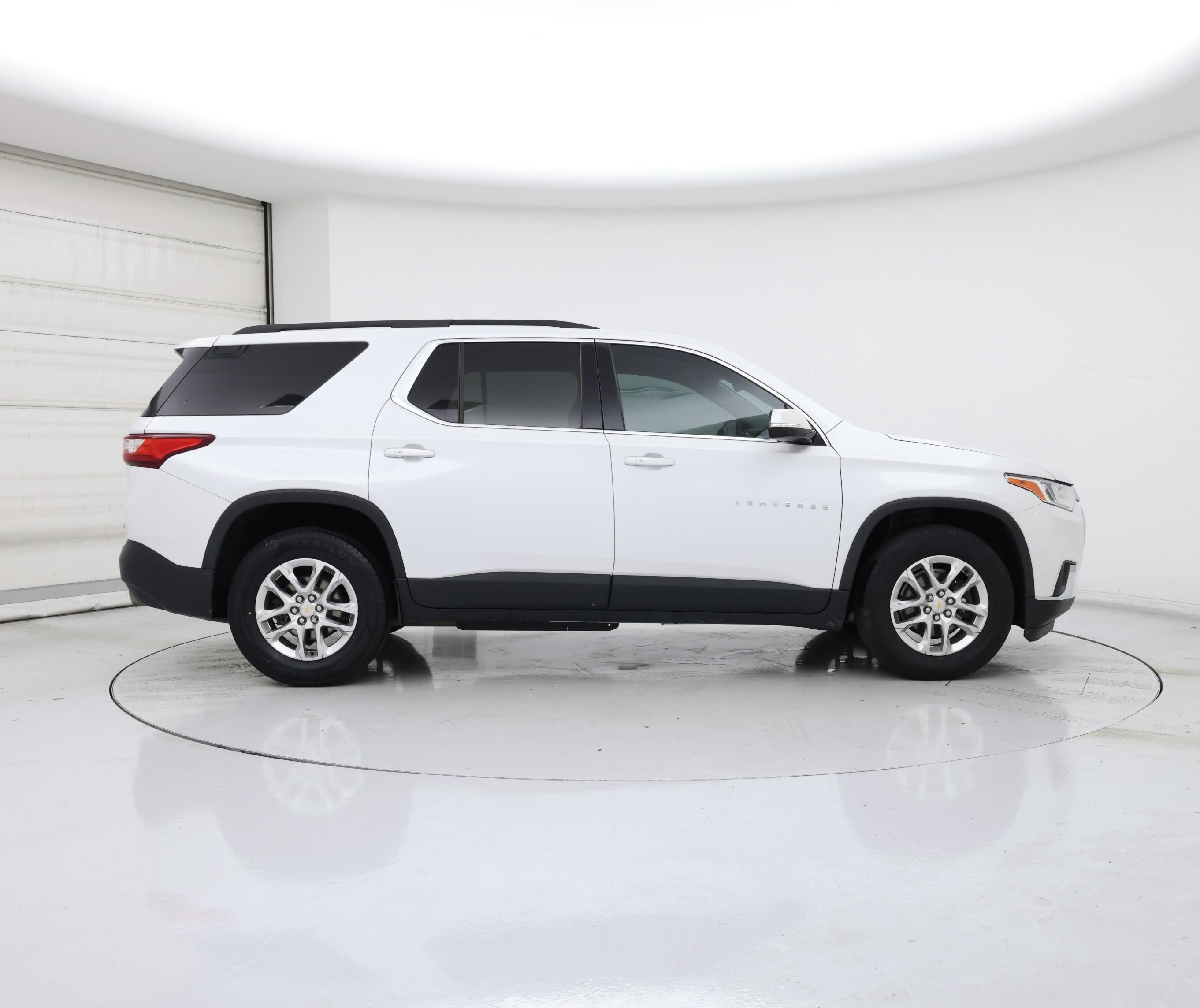Thumbnail: 2020 Chevrolet Traverse - 7