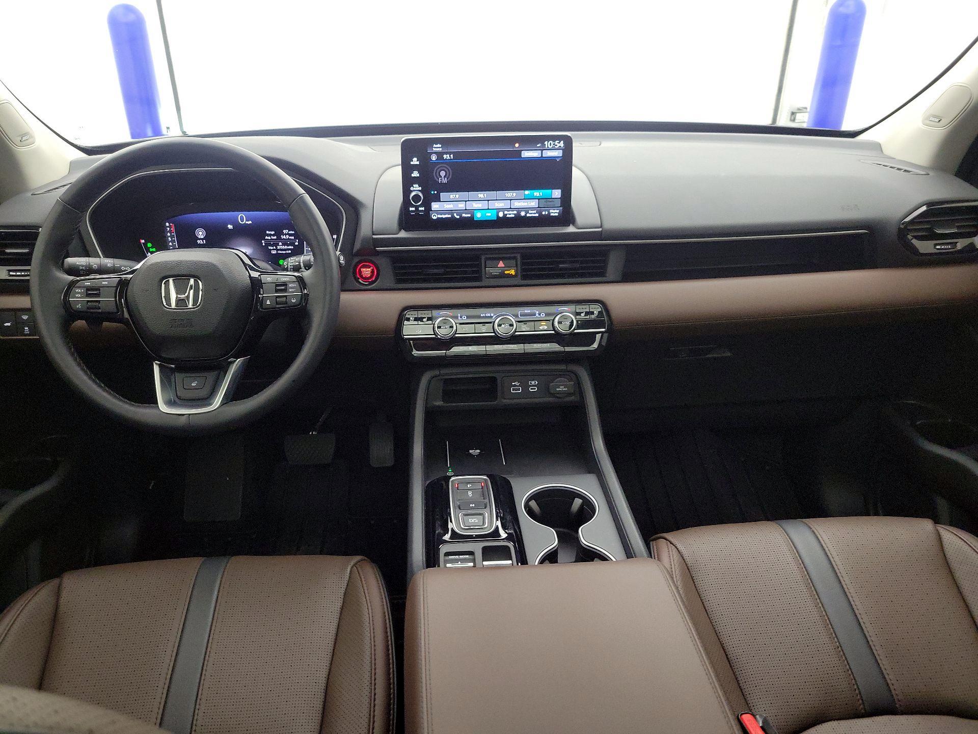 Thumbnail: 2025 Honda Pilot - 9