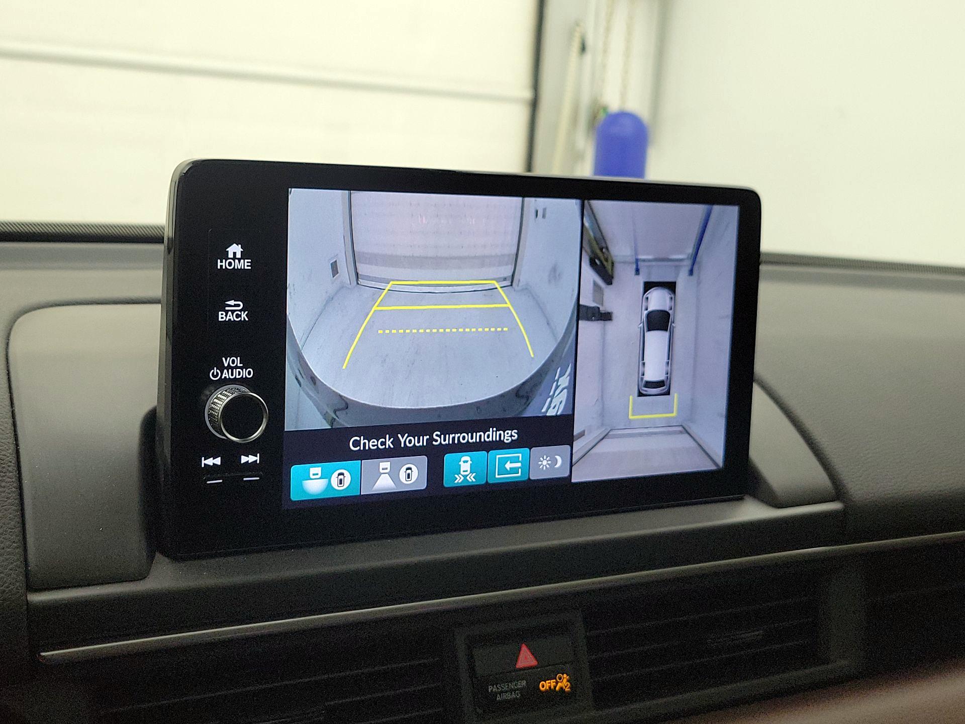 Thumbnail: 2025 Honda Pilot - 15