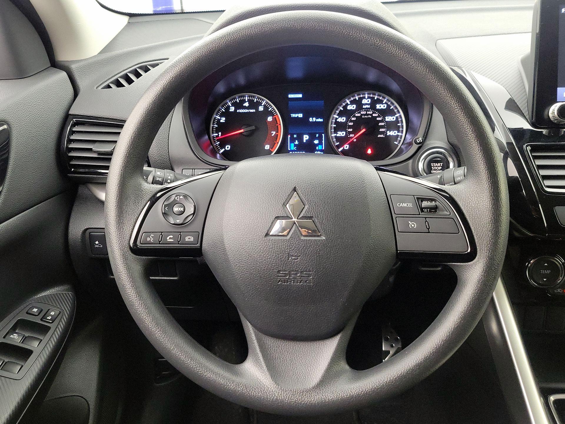 Thumbnail: 2024 Mitsubishi Eclipse Cross - 10