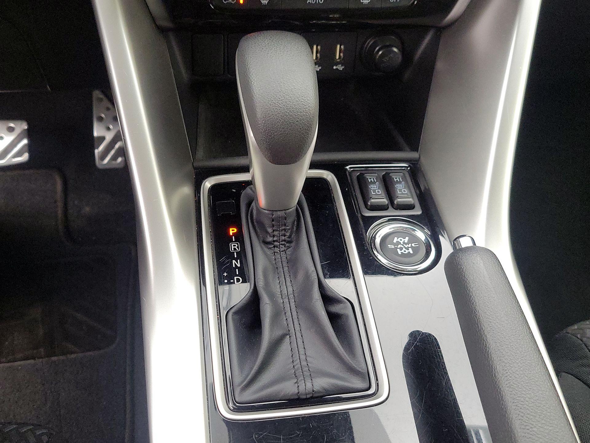 Thumbnail: 2024 Mitsubishi Eclipse Cross - 17