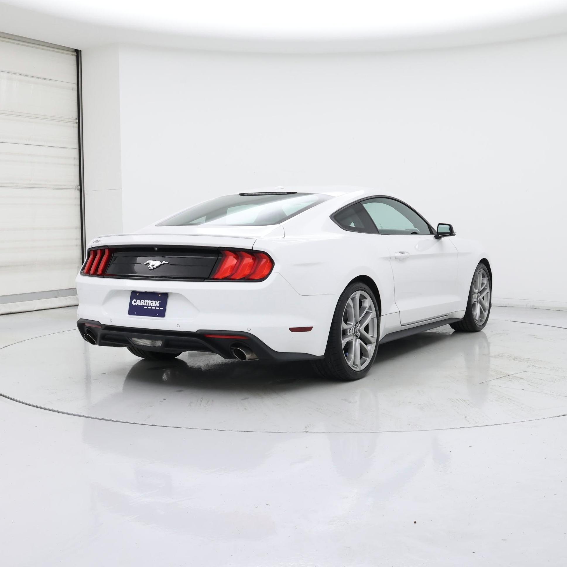 Thumbnail: 2018 Ford Mustang - 8