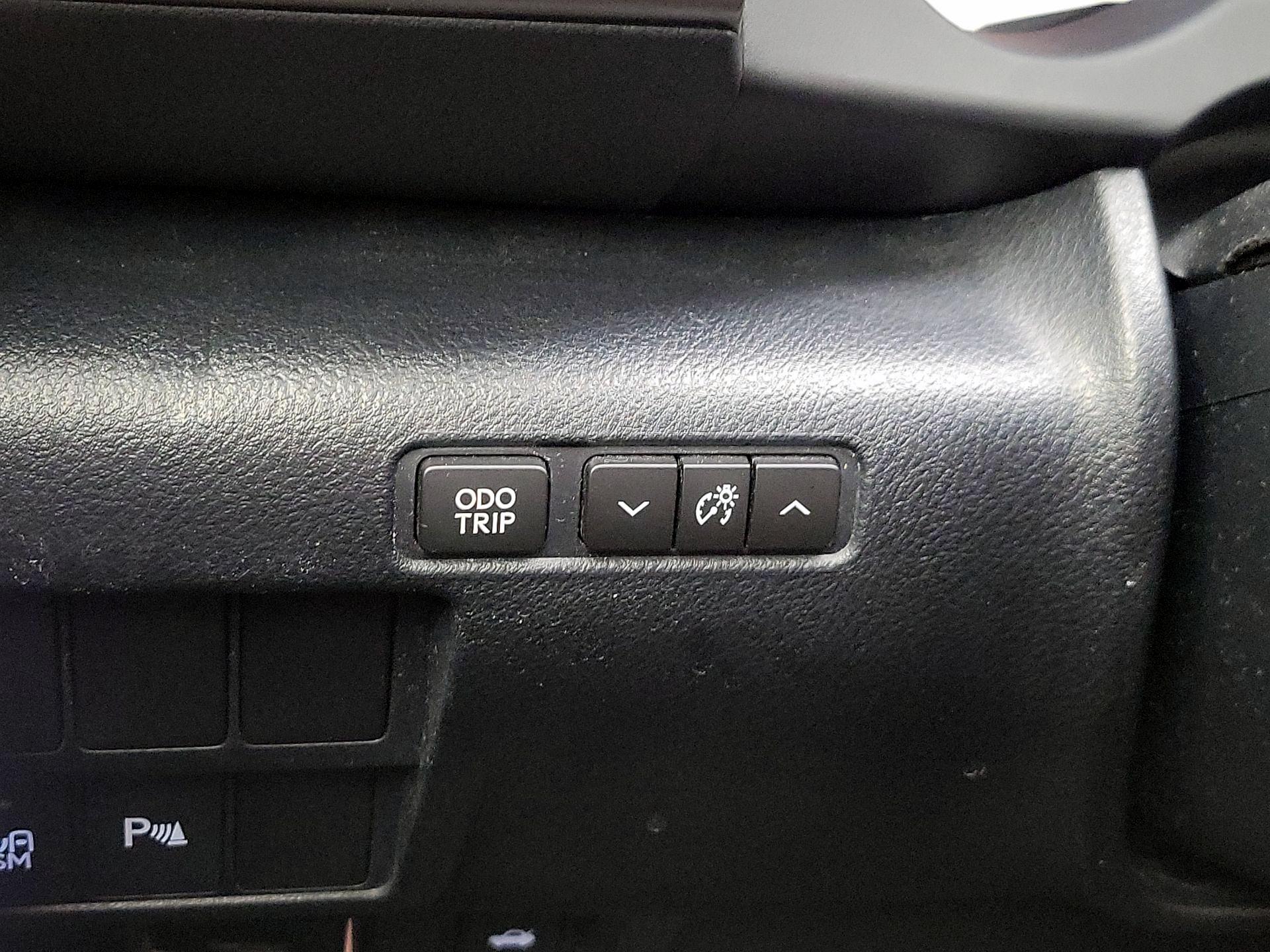 Thumbnail: 2015 Lexus RC - 13