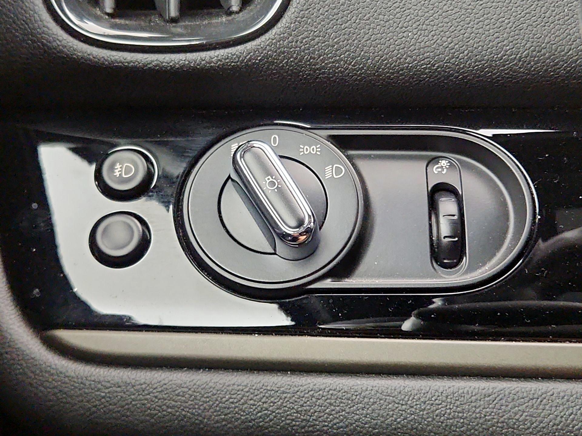 Thumbnail: 2019 MINI Cooper Countryman - 13