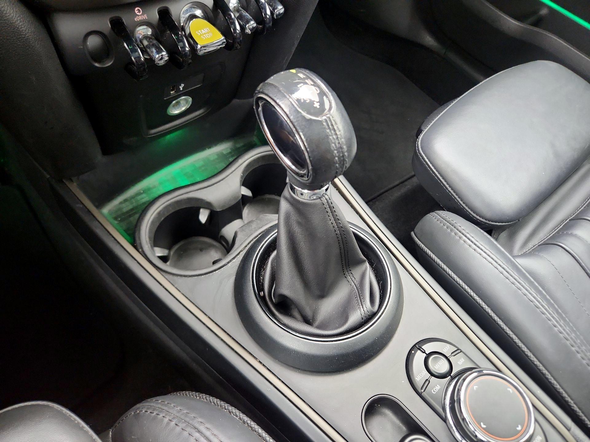 Thumbnail: 2019 MINI Cooper Countryman - 18