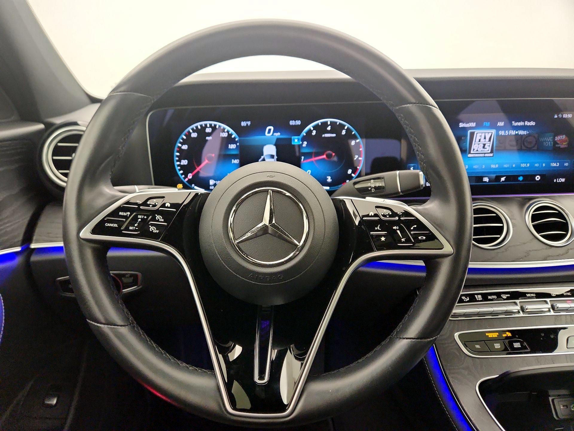 Thumbnail: 2021 Mercedes-Benz E-Class - 10