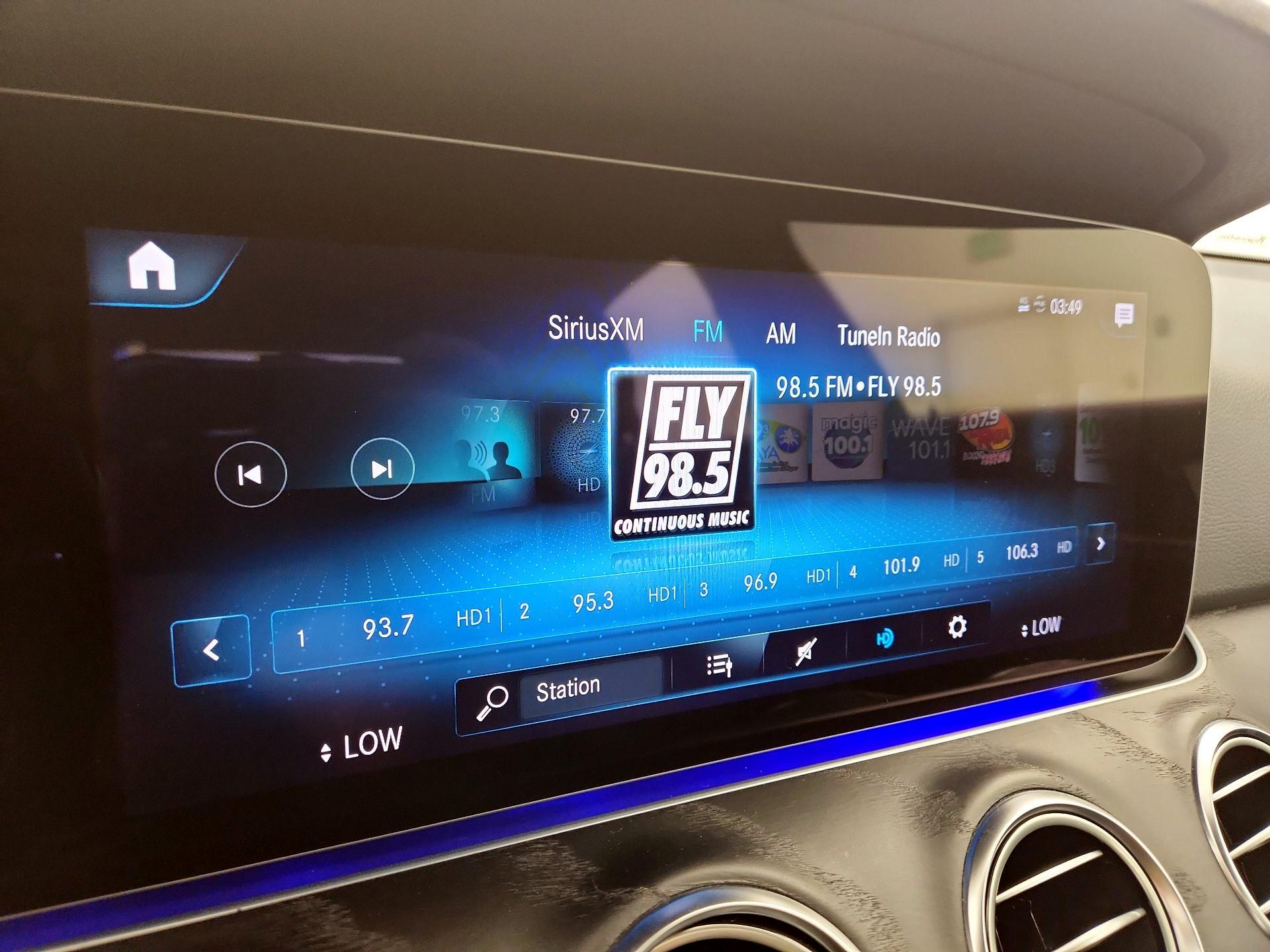 Thumbnail: 2021 Mercedes-Benz E-Class - 15