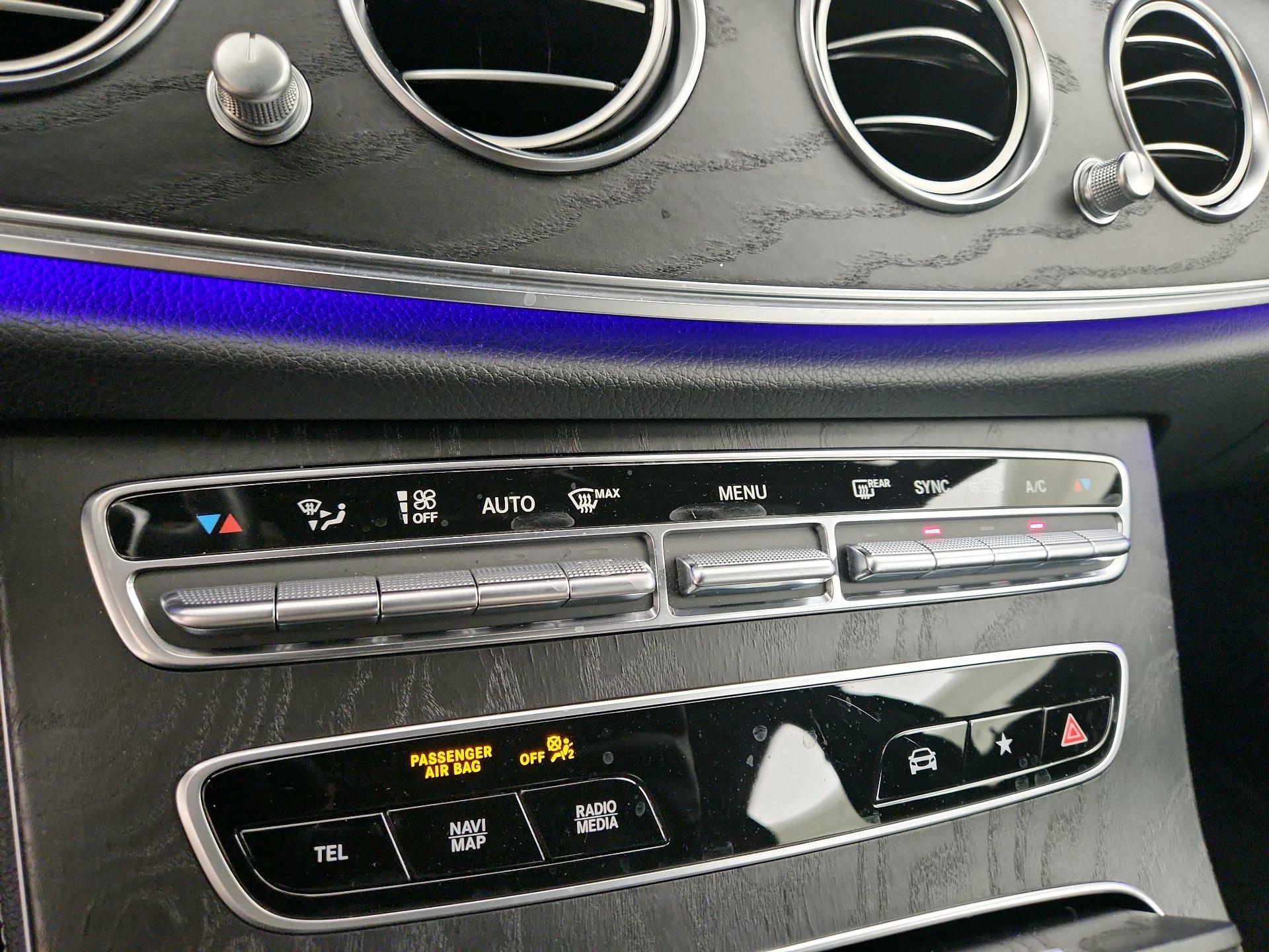 Thumbnail: 2021 Mercedes-Benz E-Class - 16