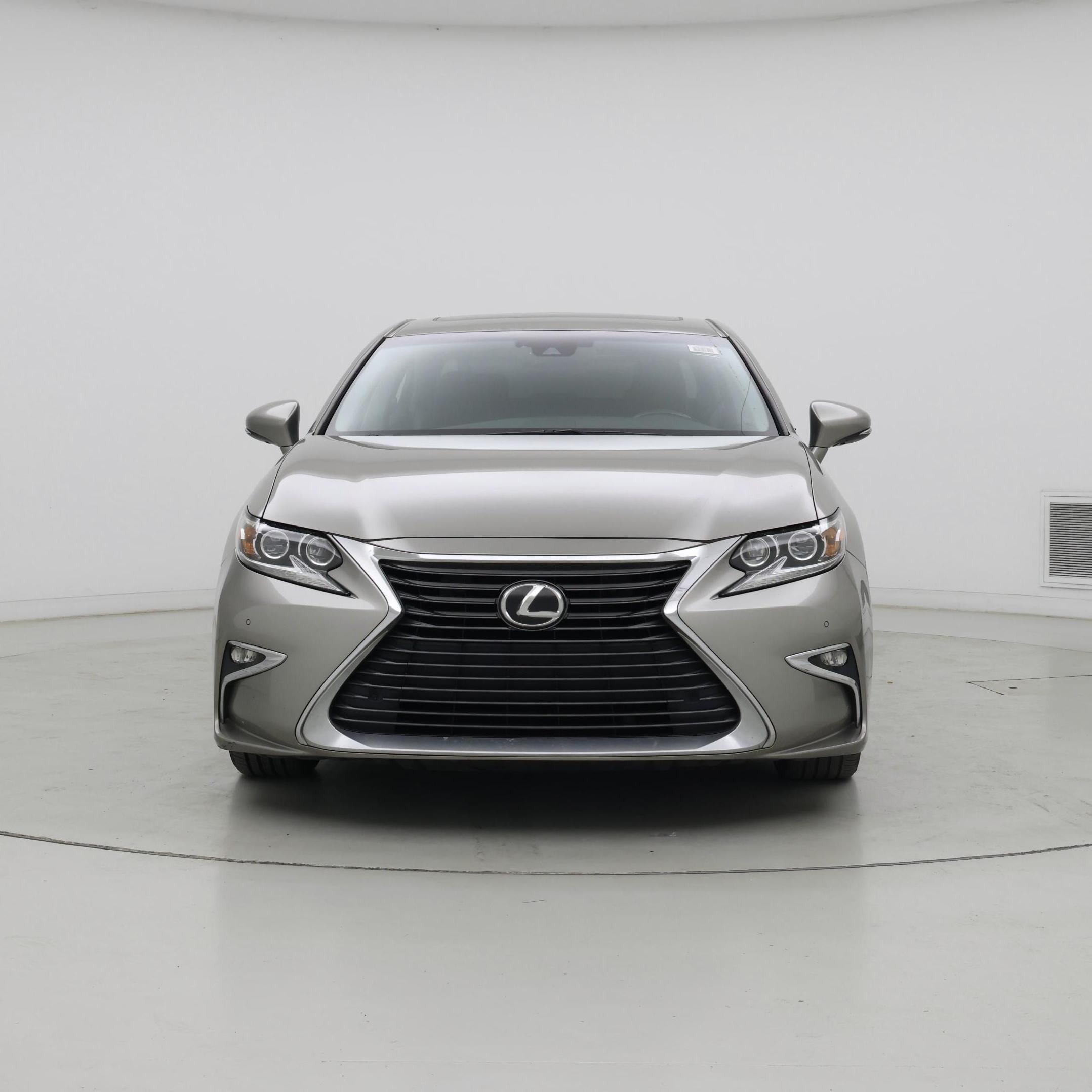Thumbnail: 2017 Lexus ES - 5