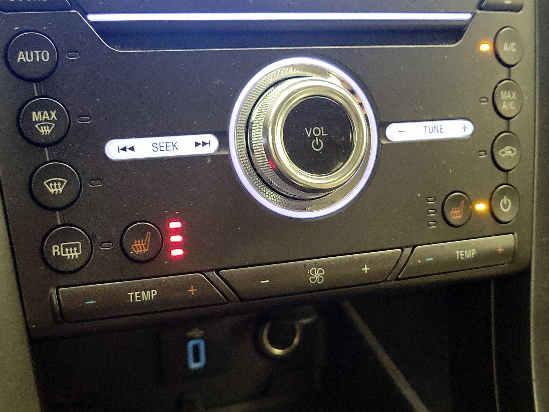 Thumbnail: 2018 Ford Fusion - 17