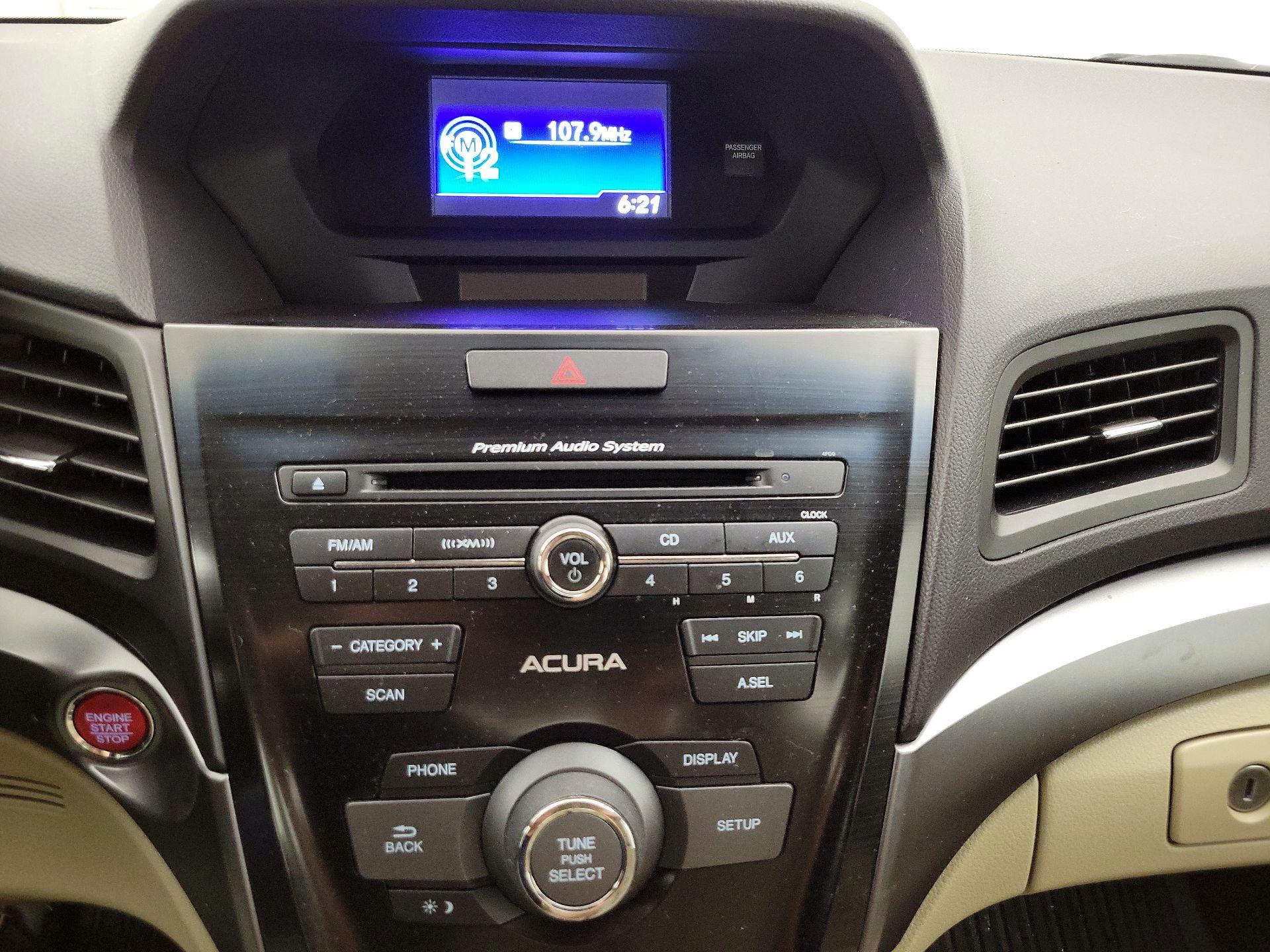 Thumbnail: 2015 Acura ILX - 14