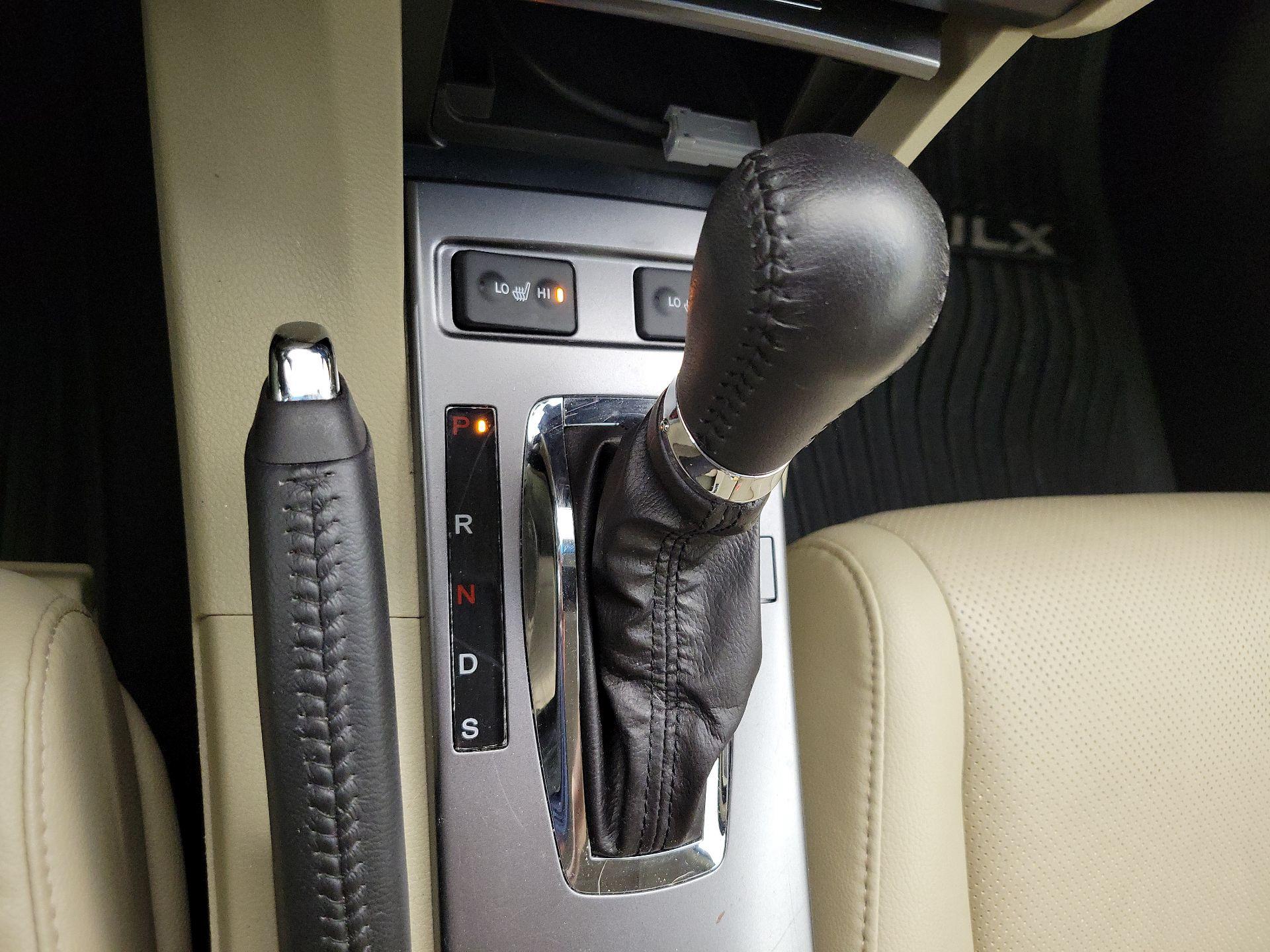 Thumbnail: 2015 Acura ILX - 16