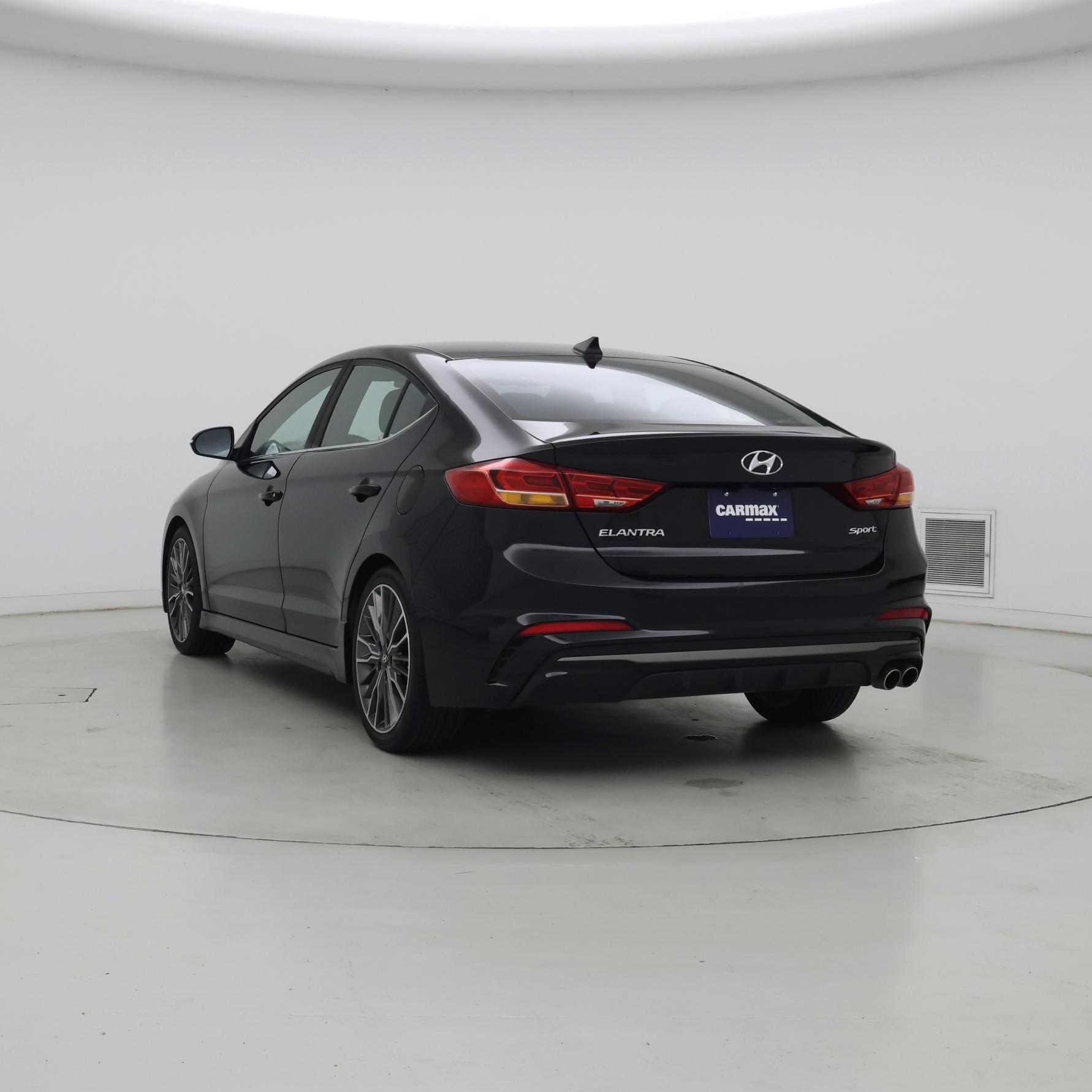 Thumbnail: 2018 Hyundai Elantra - 2