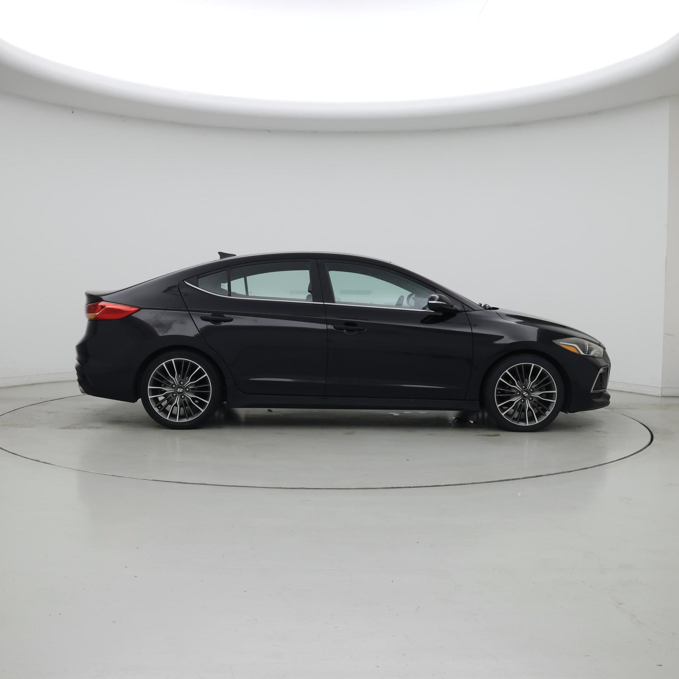 Thumbnail: 2018 Hyundai Elantra - 7